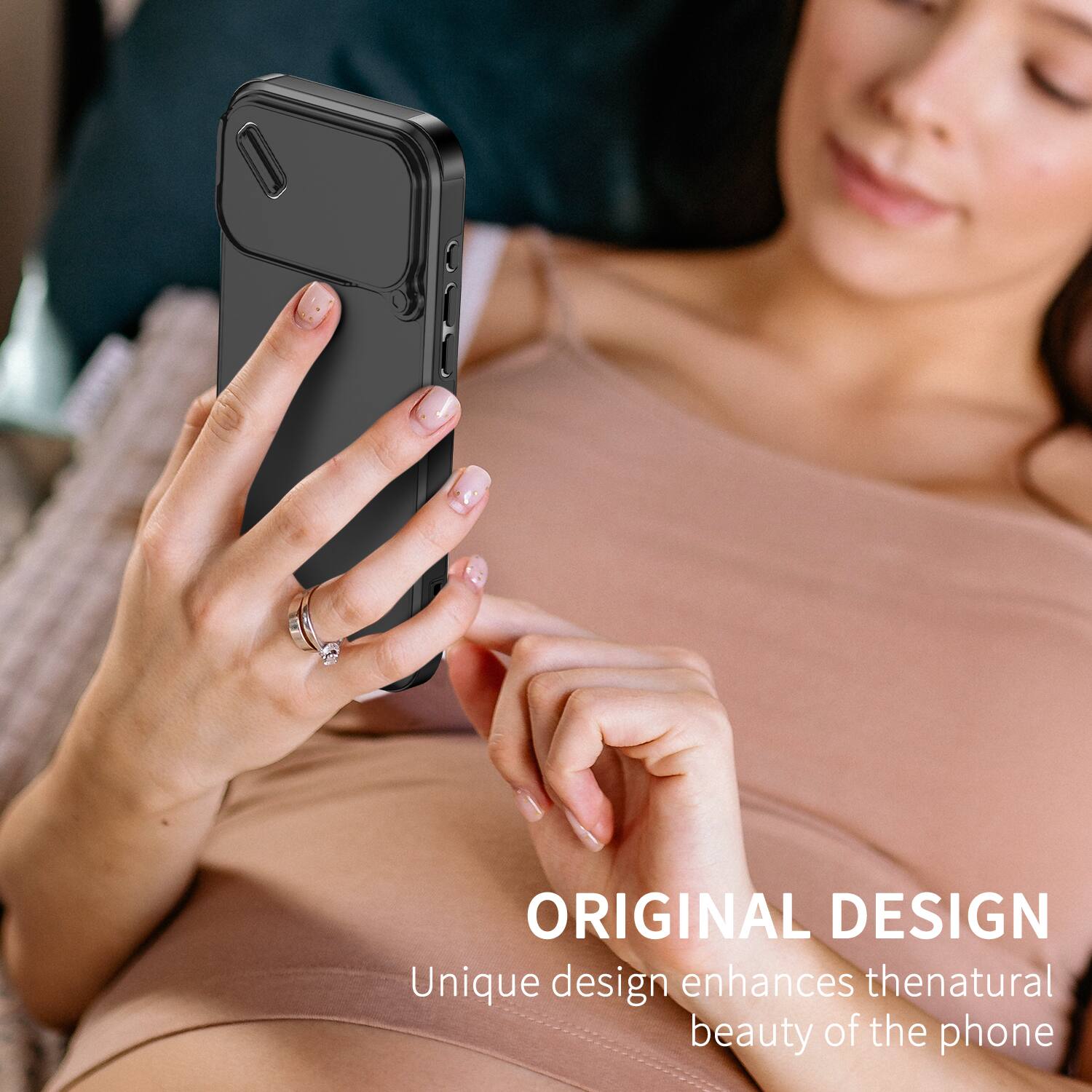 ORIGINAL DESIGN  
Unique design enhances the natural beauty of the phone