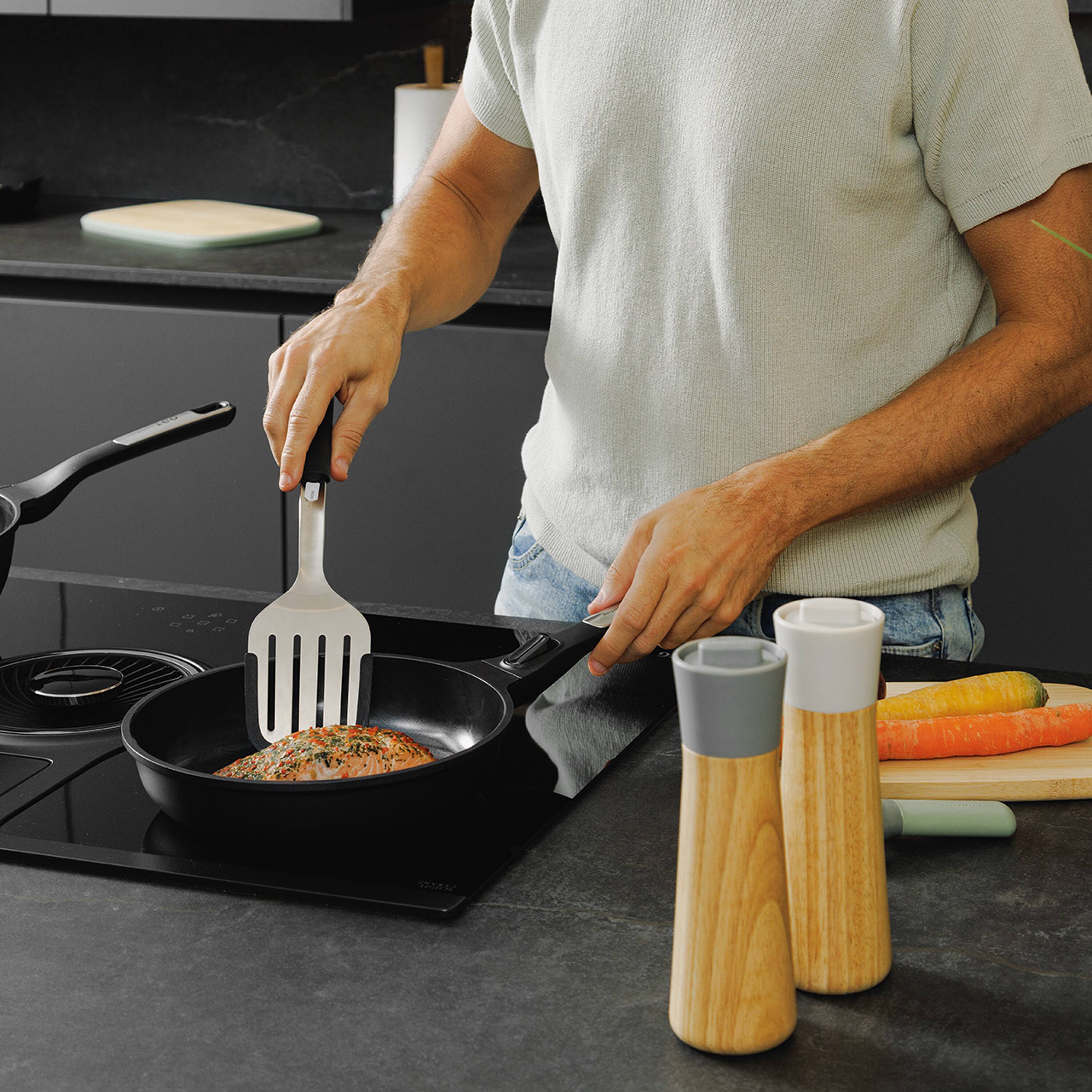 Alt View 6. BergHOFF - BergHOFF Leo Phantom Nonstick Ceramic 12.75" Fry Pan, Recycled - Black.