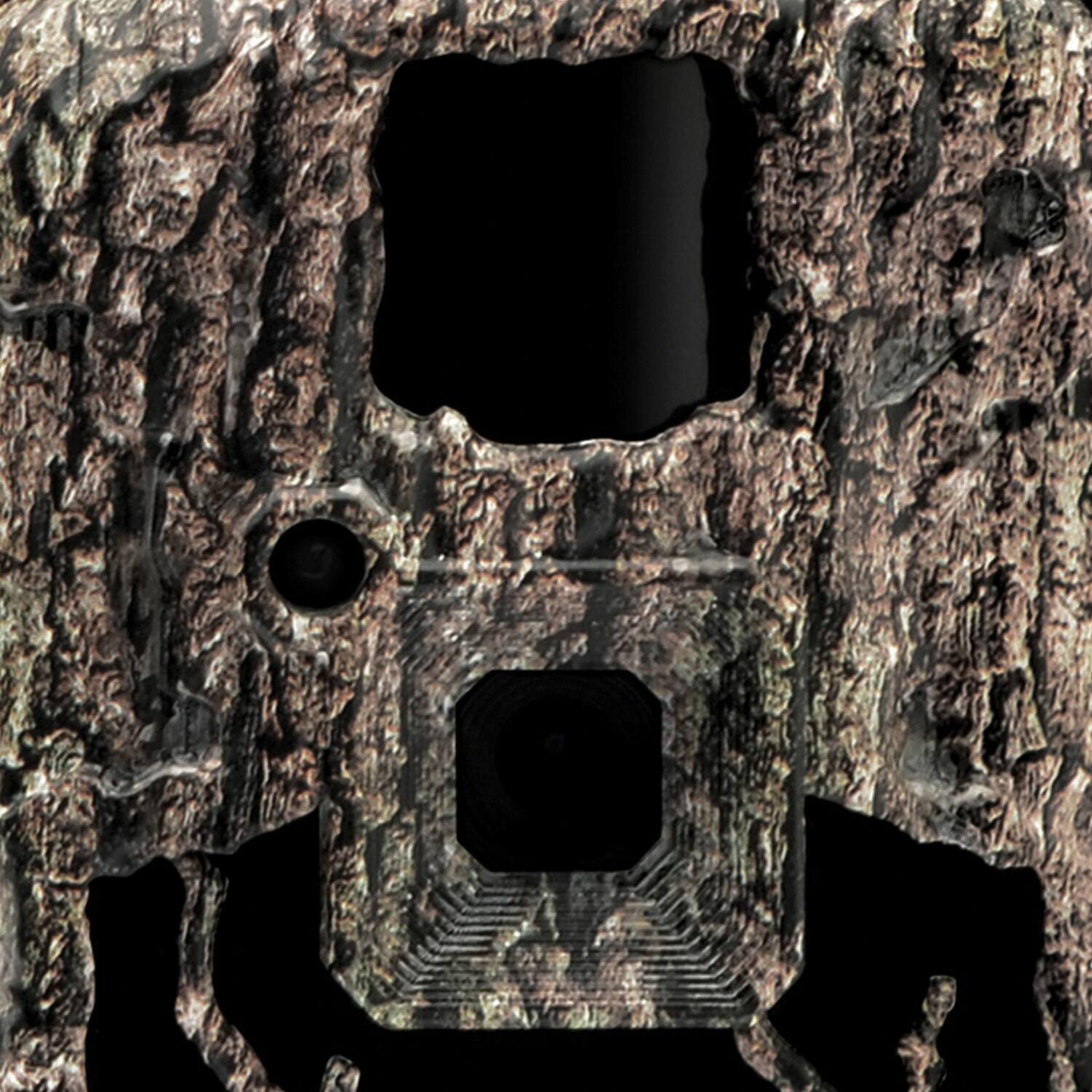 Alt View 1. Stealth Cam - Prevue 26 720p 26MP Scouting Camera Combo with SD Card - Camo.
