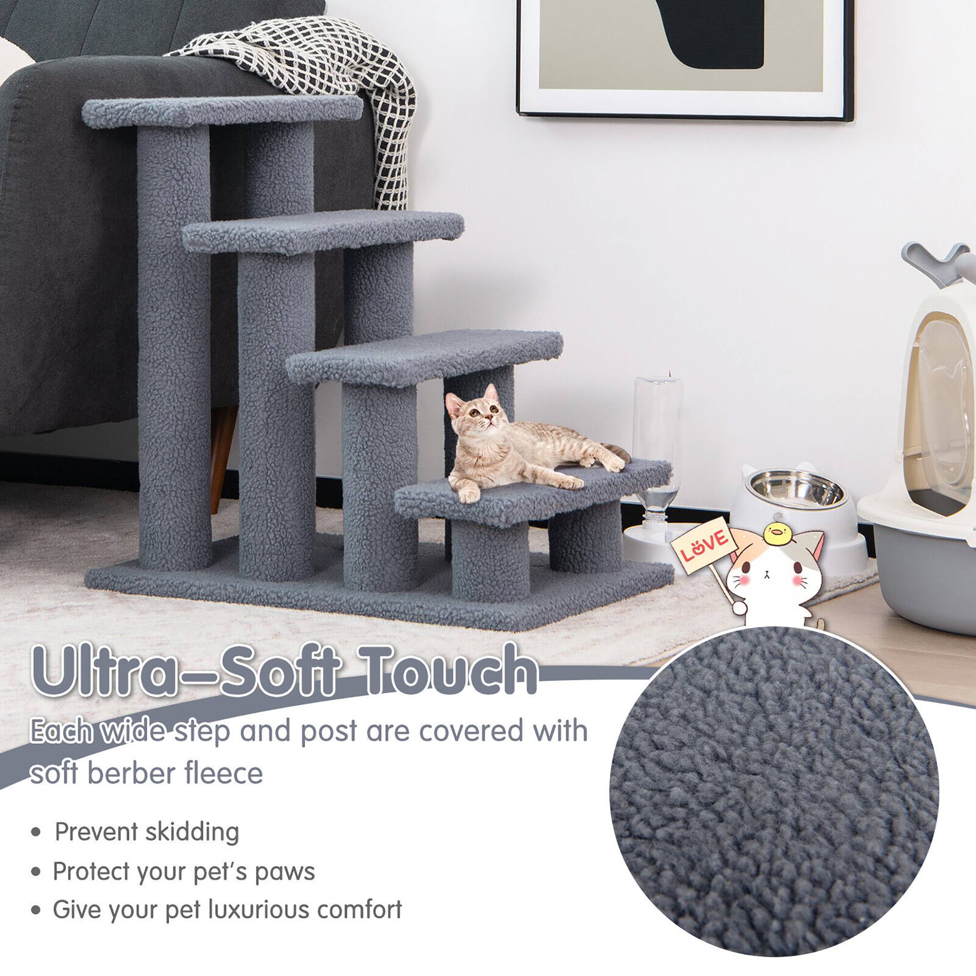Ultra-Soft Touch  
Each wide step and post are covered with soft berber fleece  

- Prevent skidding  
- Protect your pet's paws  
- Give your pet luxurious comfort