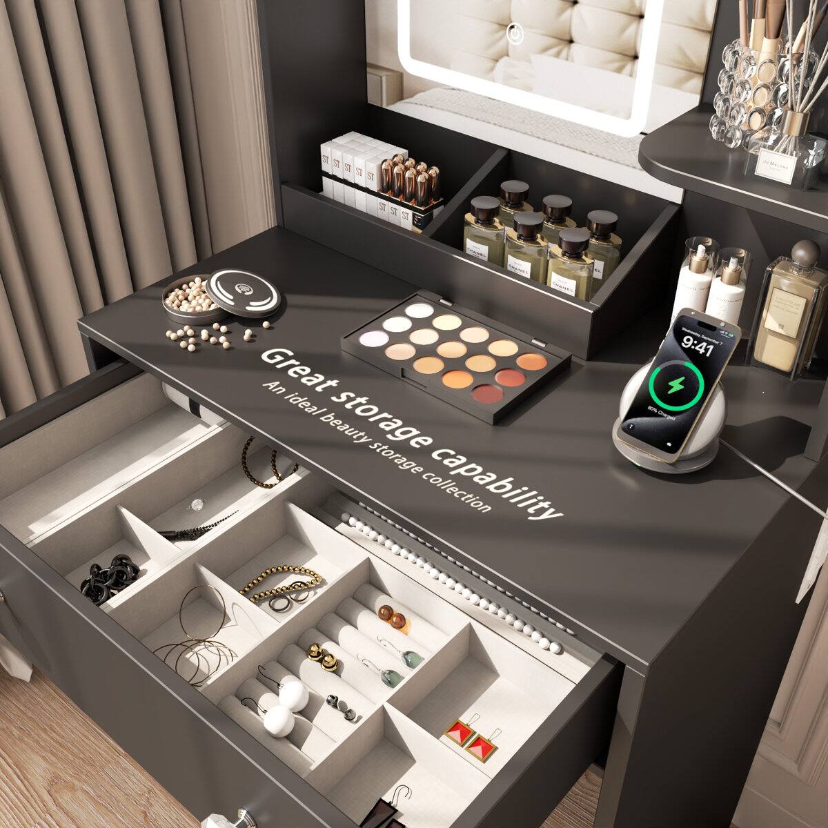 Great storage capability  
An ideal beauty storage collection