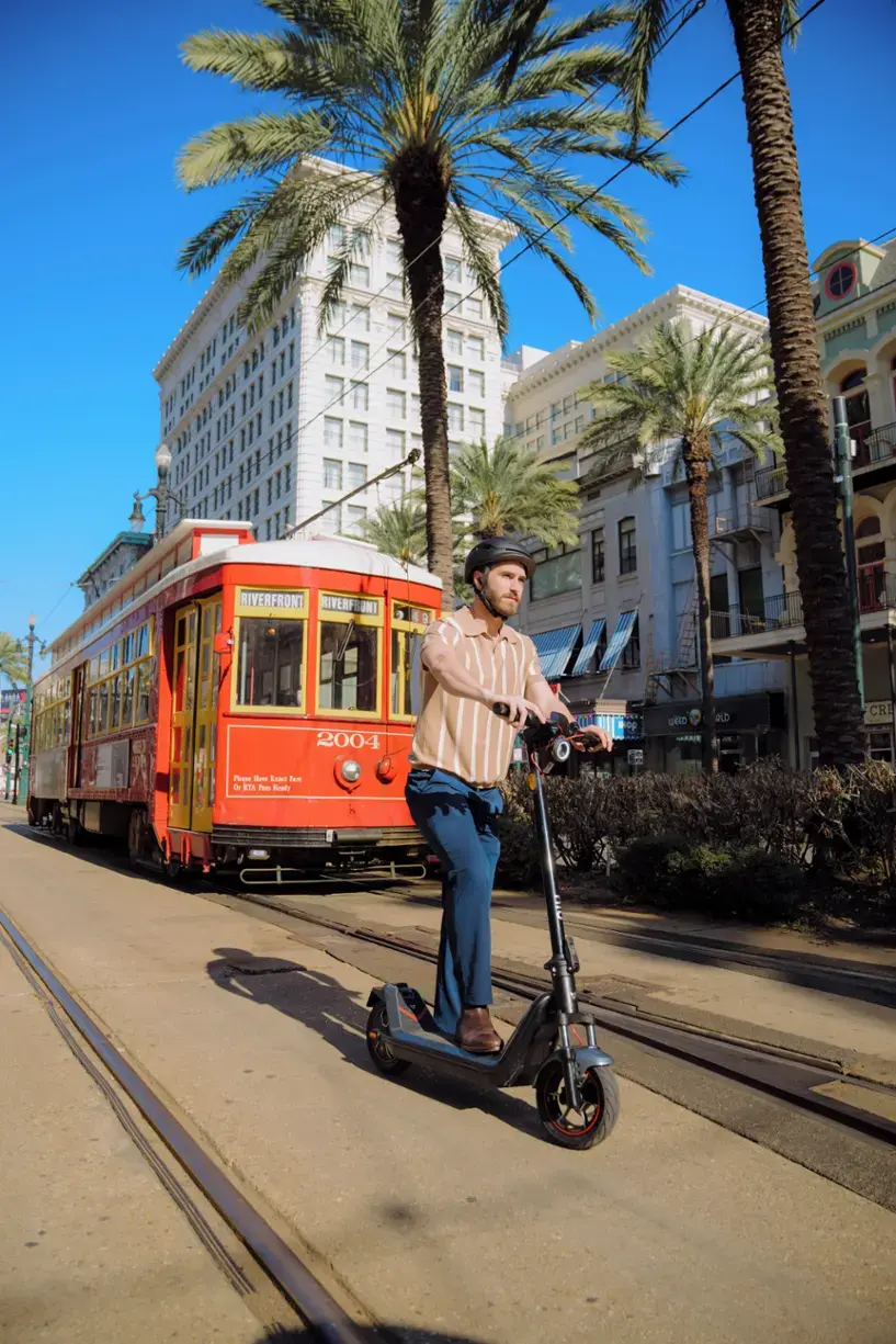 Riverfront Trolley, 4 a - 2004, is ready to take you to your destination.