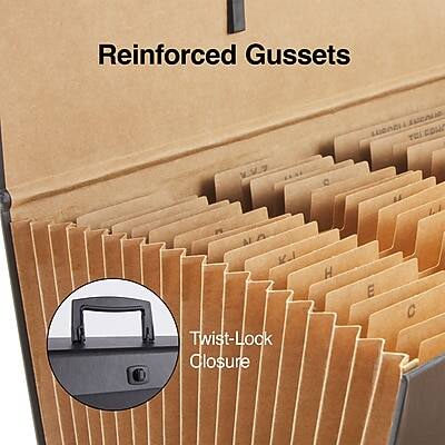 Reinforced Gussets  
Twist-Lock Closure