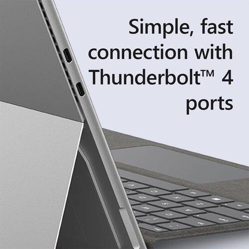 Simple, fast connection with Thunderbolt™ 4 ports