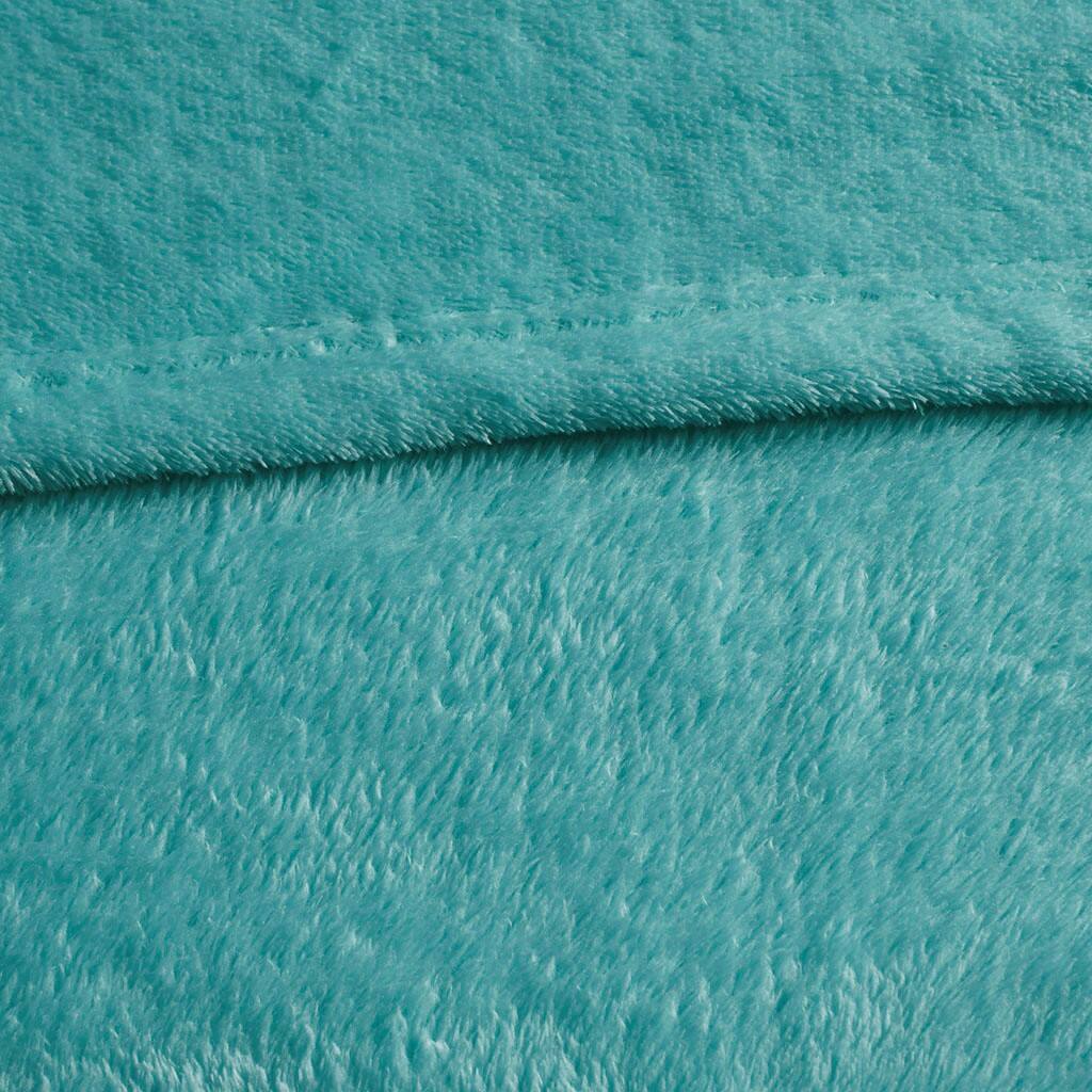 Alt View 5. Gracie Mills - Gracie Mills Wilmer Ultra Soft Oversized Microlight Plush Blanket - Aqua.