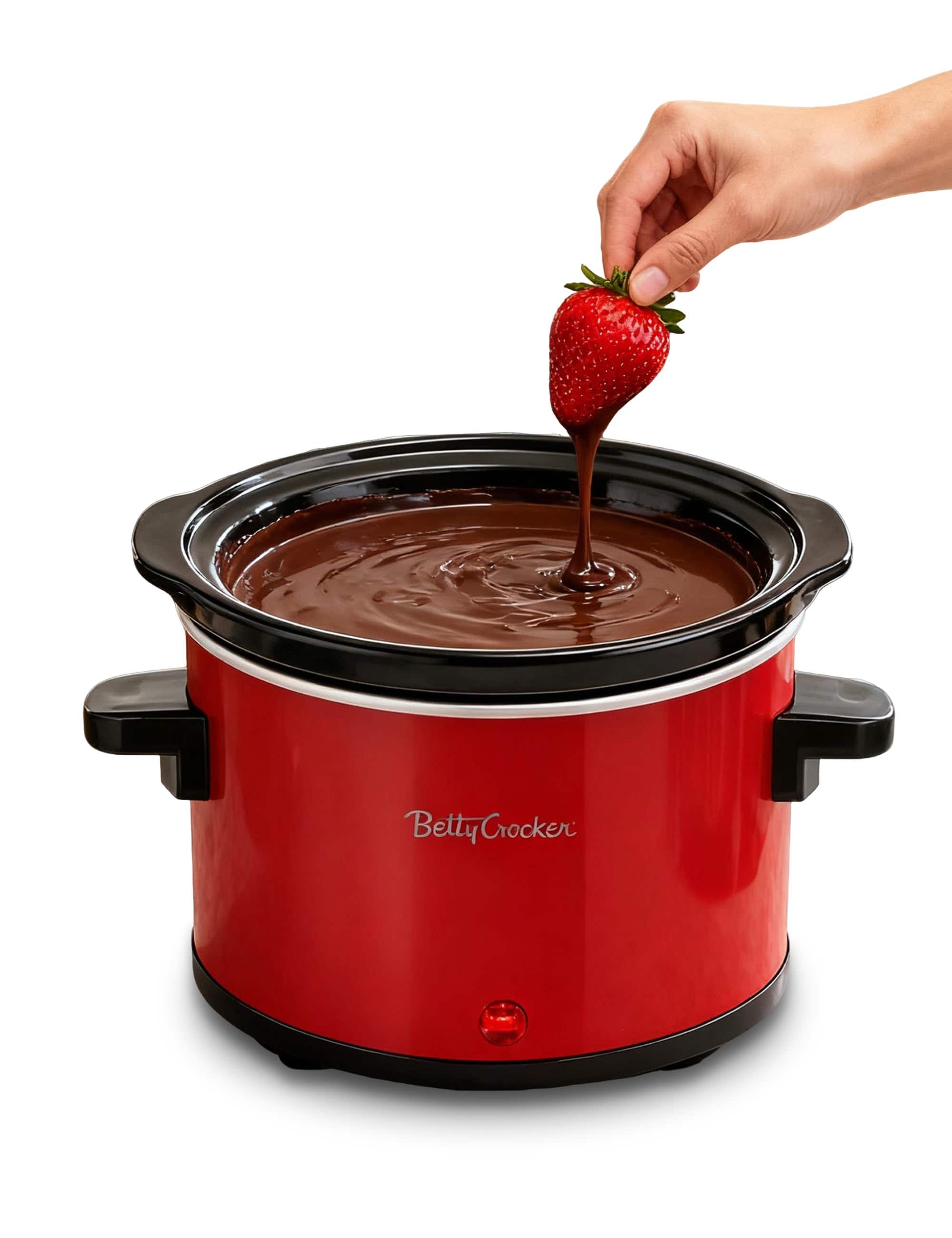 Betty Crocker - 0.7-Quart Mini Slow Cooker, Electric Simmer Pot for Fondue with Removable Stoneware Crock, Cool Touch Handles, BC-2555R - Red