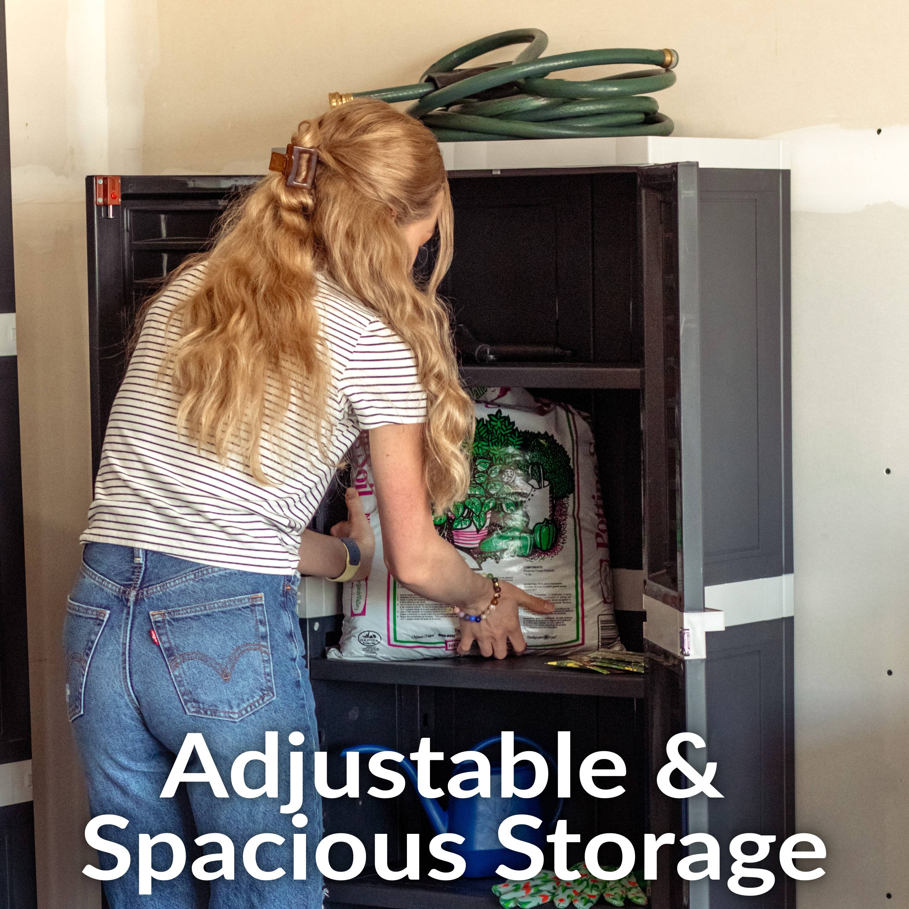 Adjustable & Spacious Storage