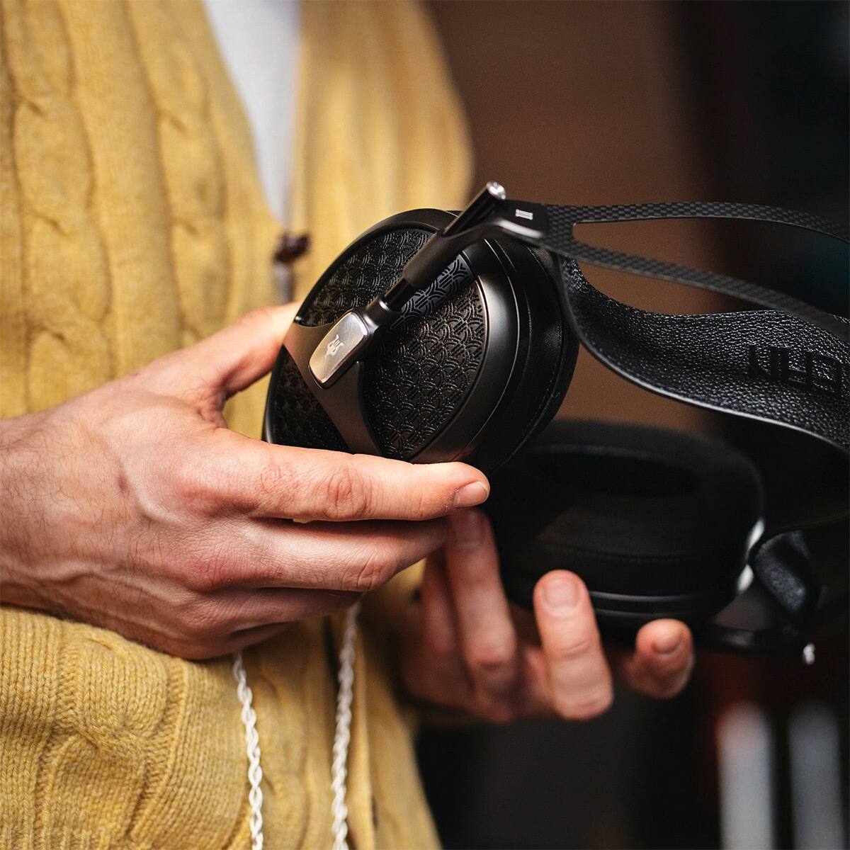 Alt View 9. Meze Audio - Meze Audio Empyrean II Over-Ear Headphones - Black.