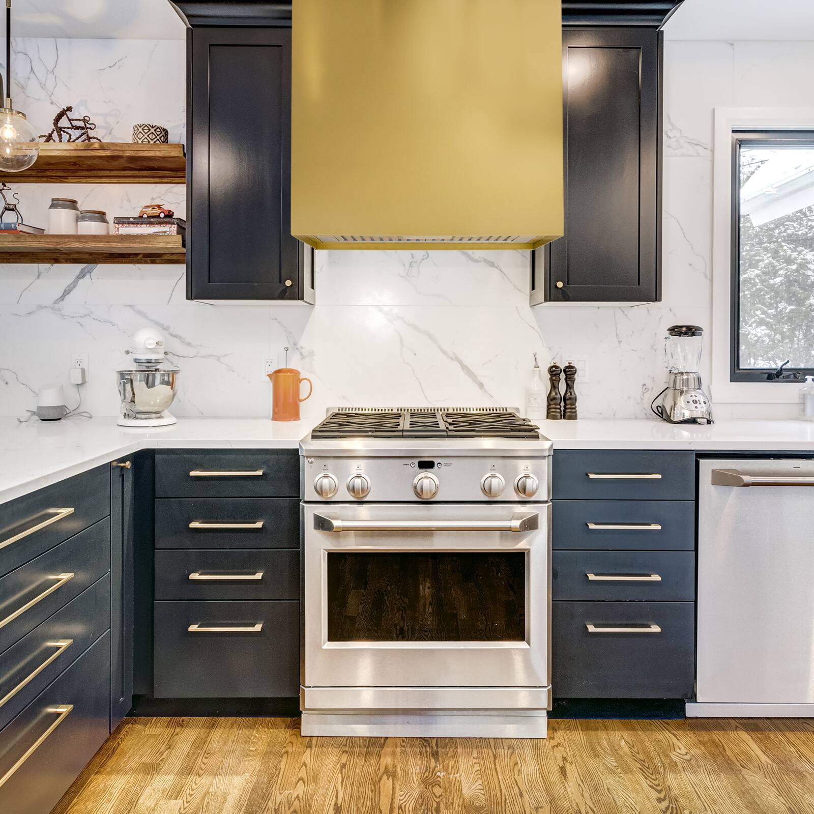 Alt View 5. Akicon - Akicon 30 inch Ducted 600-CFM Matte Gold Wall-Mounted Range Hood with Charcoal Filter - Gold.