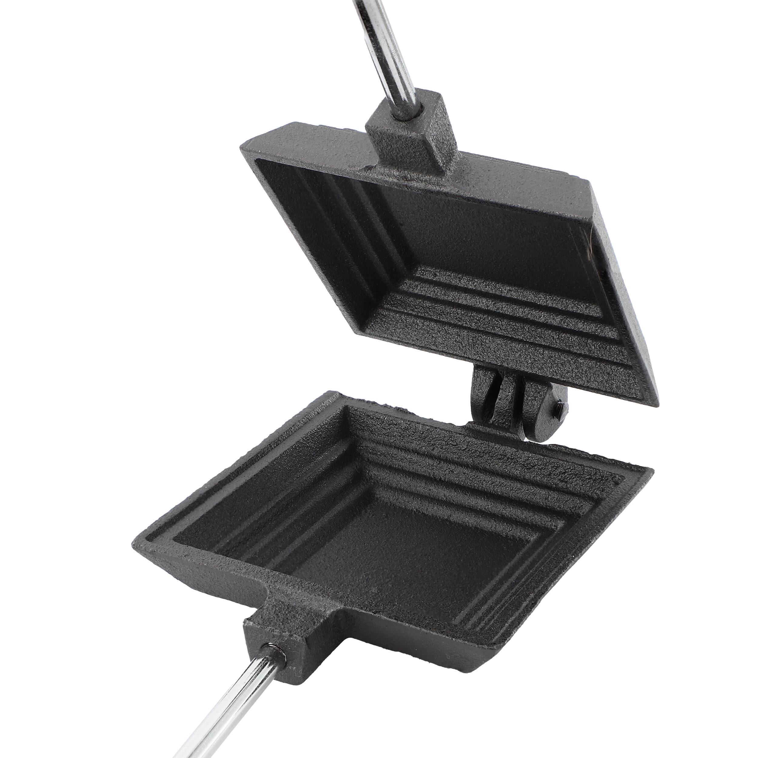 Alt View 1. Mega Chef - Megachef 4.3 Inch Cast Iron Pie Iron Outdoor/Camping Cookware with Long Handle - Black.