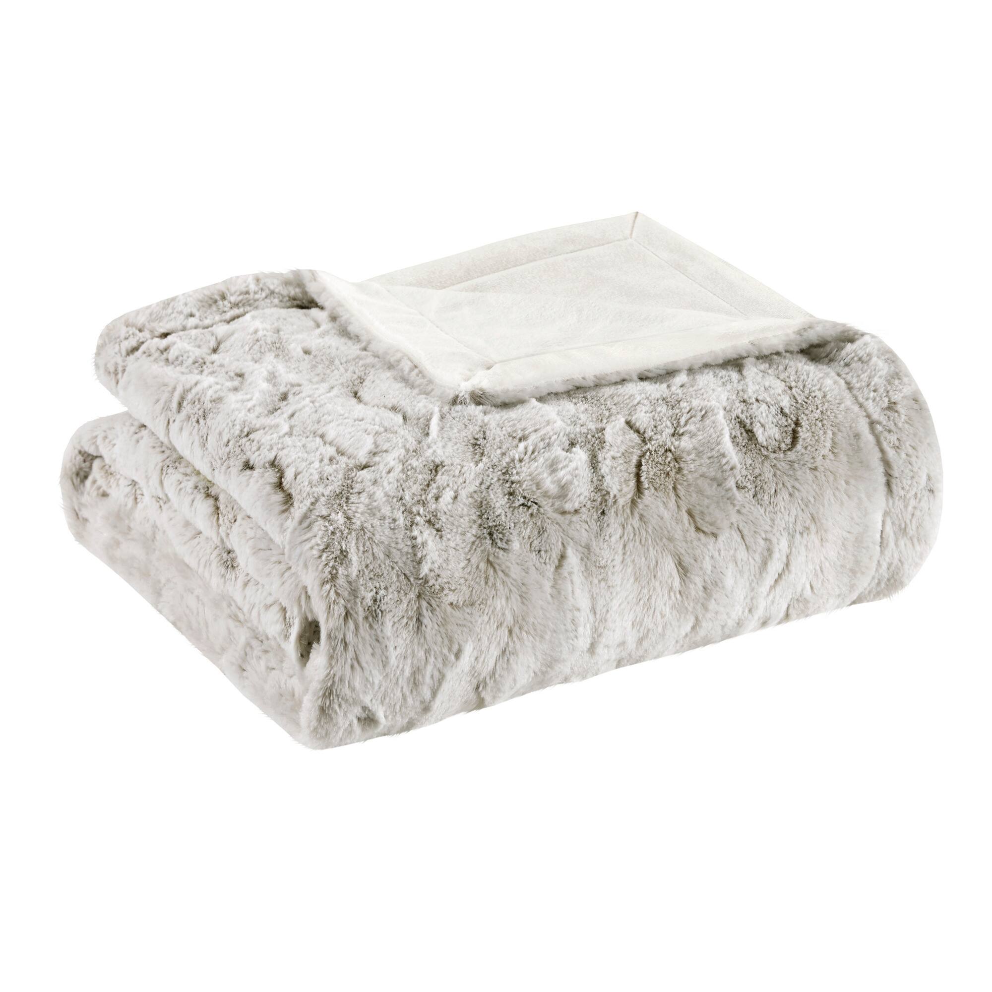 Front. Gracie Mills - Alaina Faux Fur Throw - Snow Leopard.