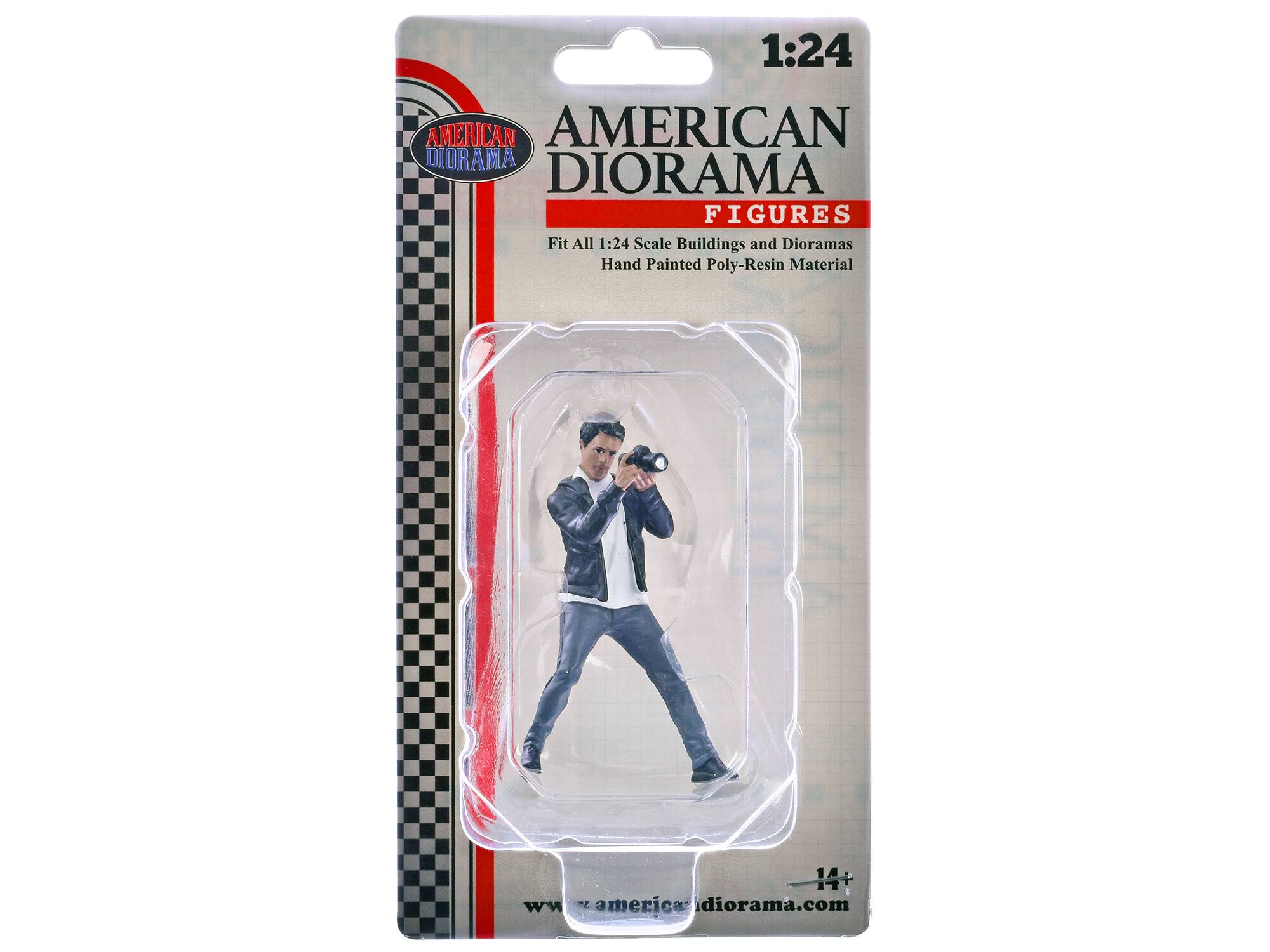 "Photographers" Figure #6 for 1/24 Scale Models by American Diorama