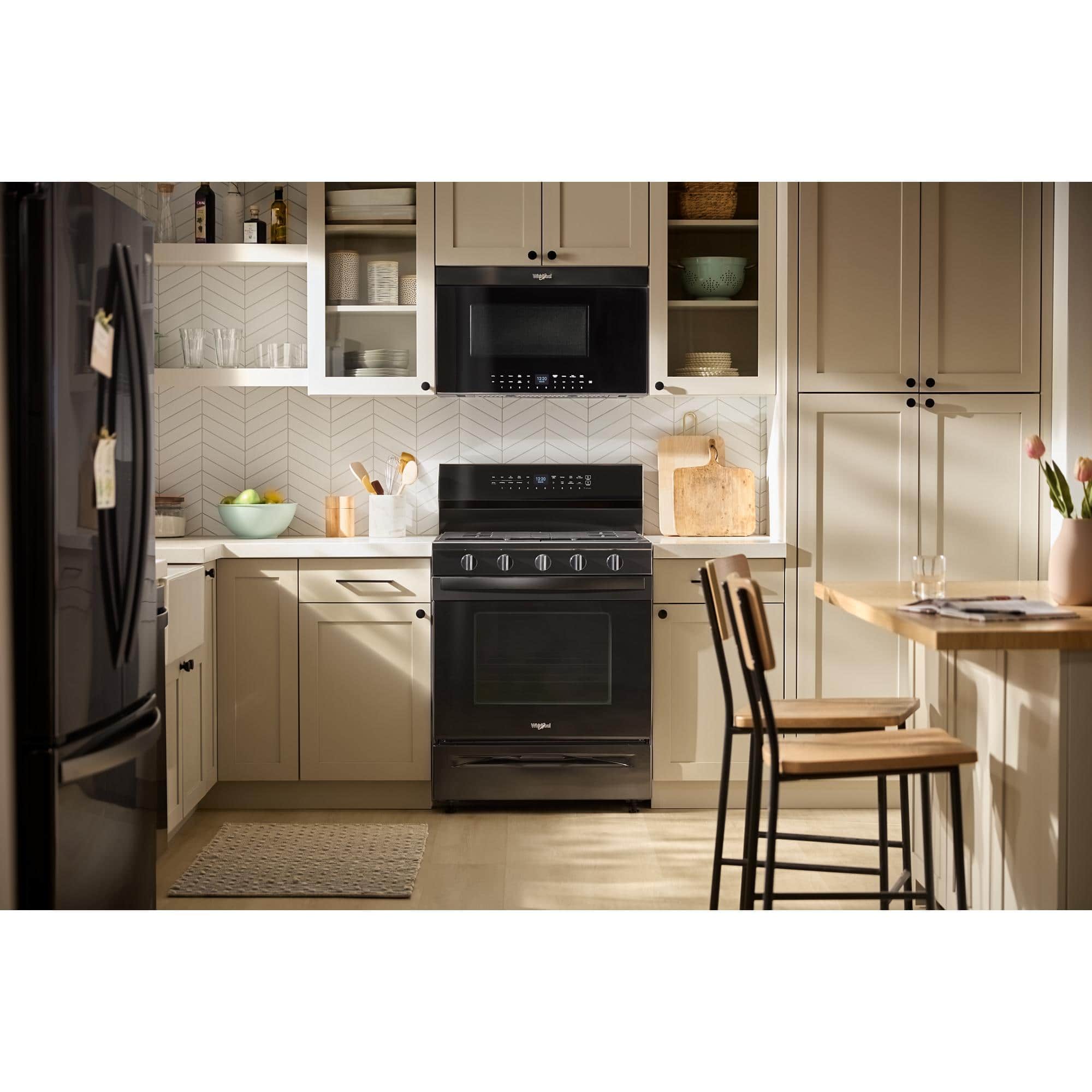 Alt View 11. Whirlpool - 5.0 Cu. Ft. Freestanding Gas Range with Air Cooking Technology - Black.