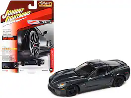 Johnny Lightning - 2012 Chevrolet Corvette Z06 Supersonic Classic Gold Collection Series Limited 12240pcs 1/64 - Blue Metallic