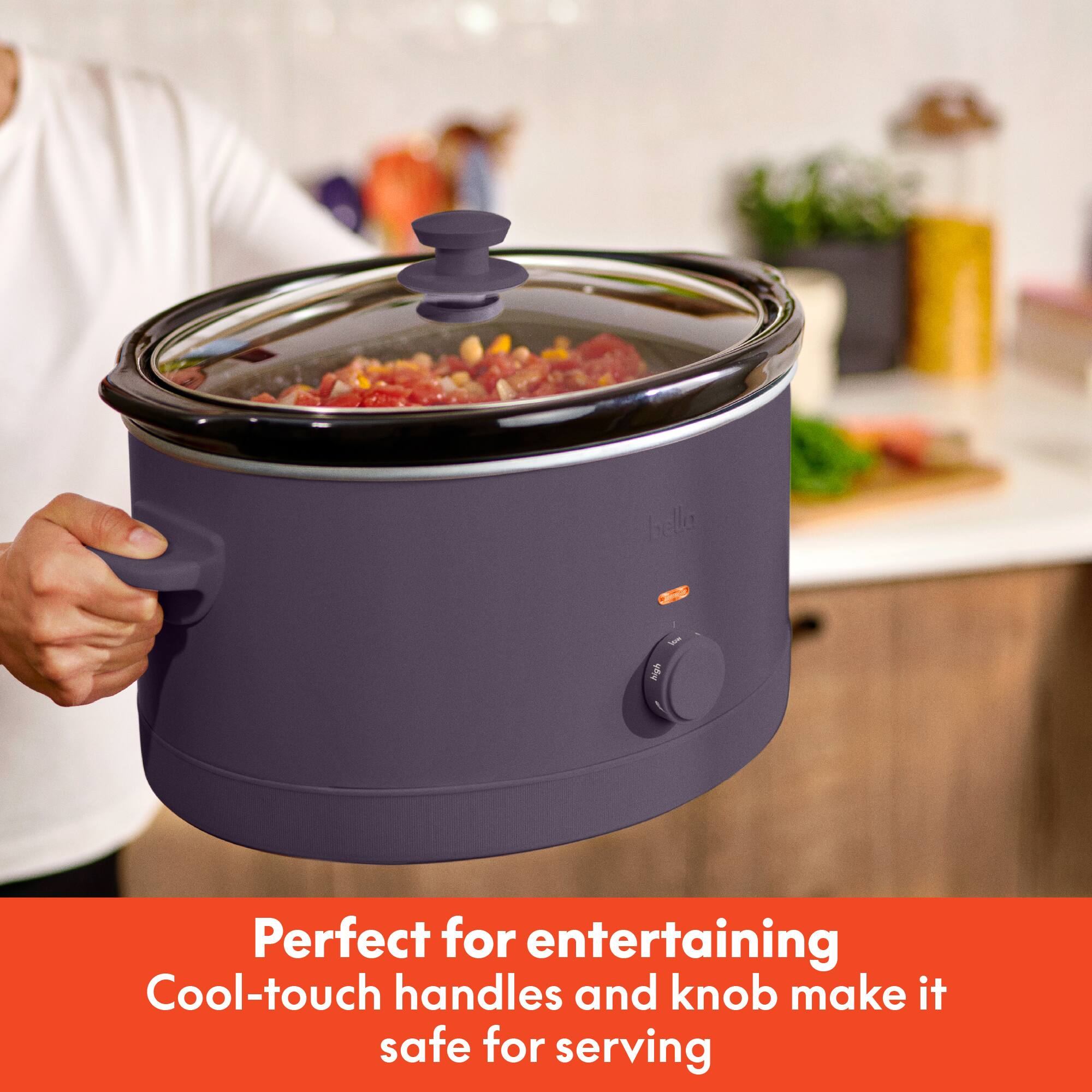 Perfect for entertaining  
Cool-touch handles and knob make it safe for serving