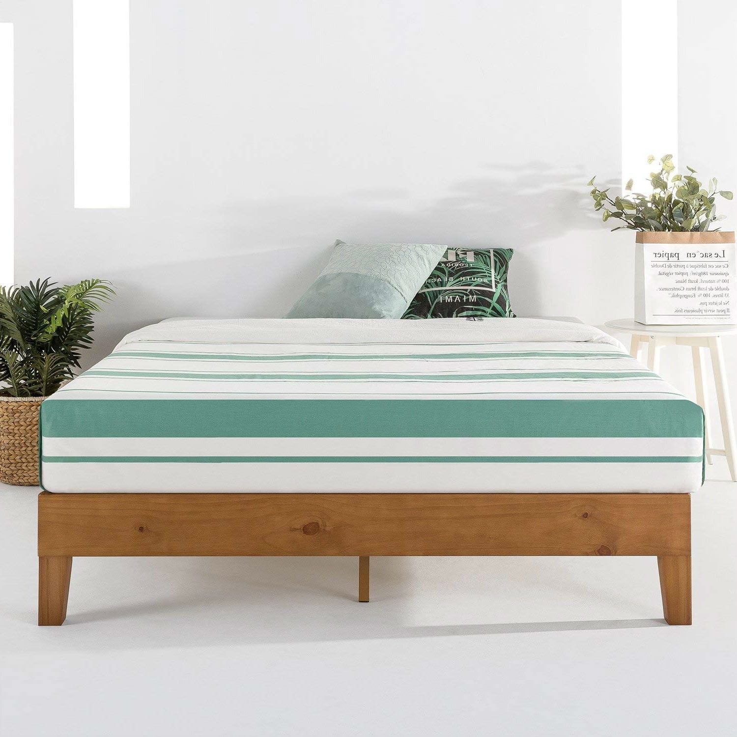 Hivvago - King Modern Classic Solid Wood Slat Platform Bed Frame - Natural