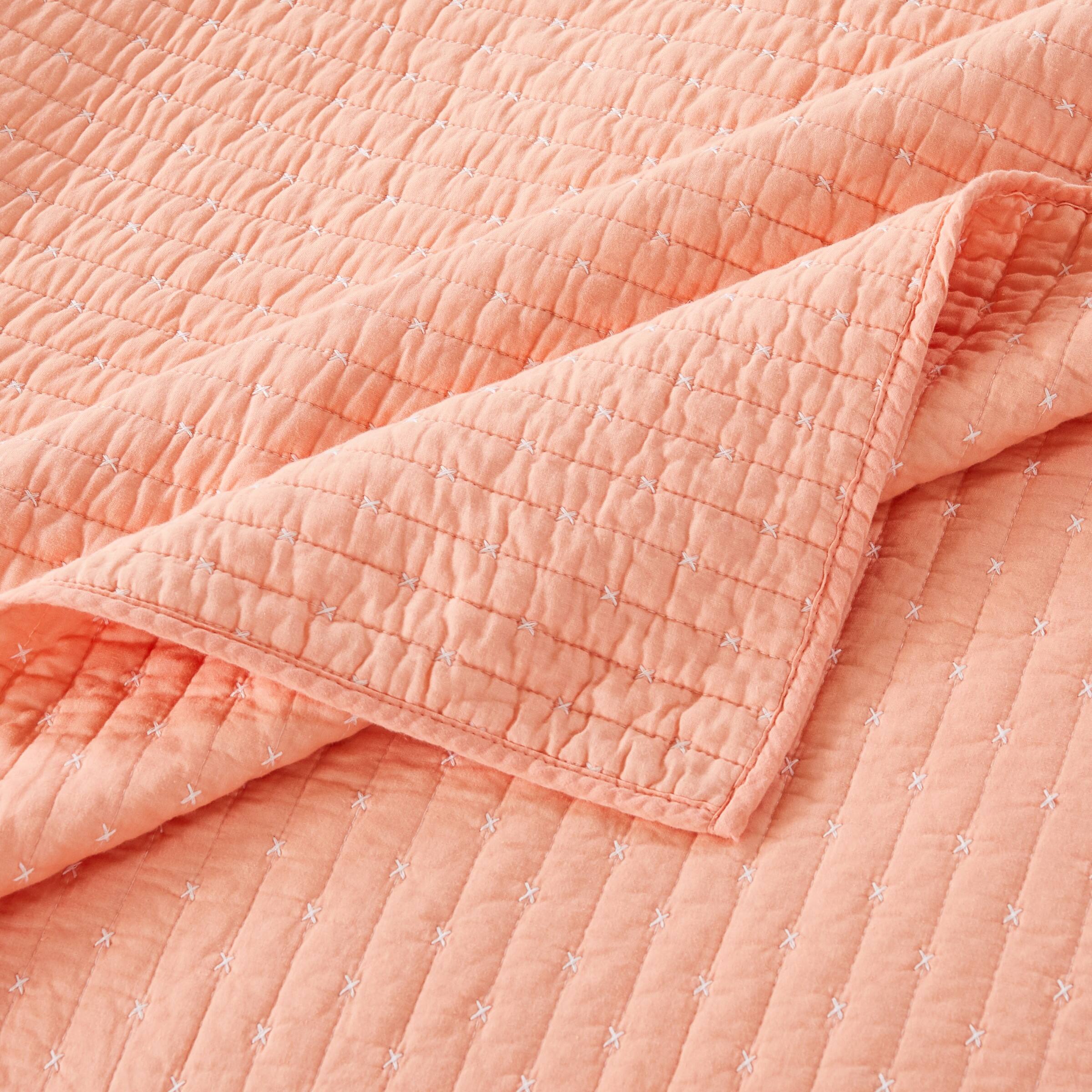 Left. BreeBe - Monterrey Coral Throw - Coral.