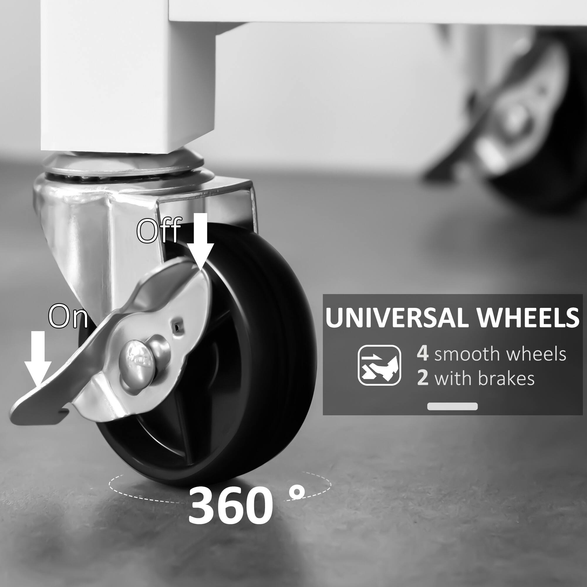 UNIVERSAL WHEELS 4 smooth wheels 2 with brakes 360 Off On