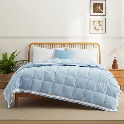 Front. Puredown - Puredown Luxurious Lightweight Cooling Down Blanket Summer Breathable Comforter for Hot Sleeper, Blue, 106" x 90" - Blue.