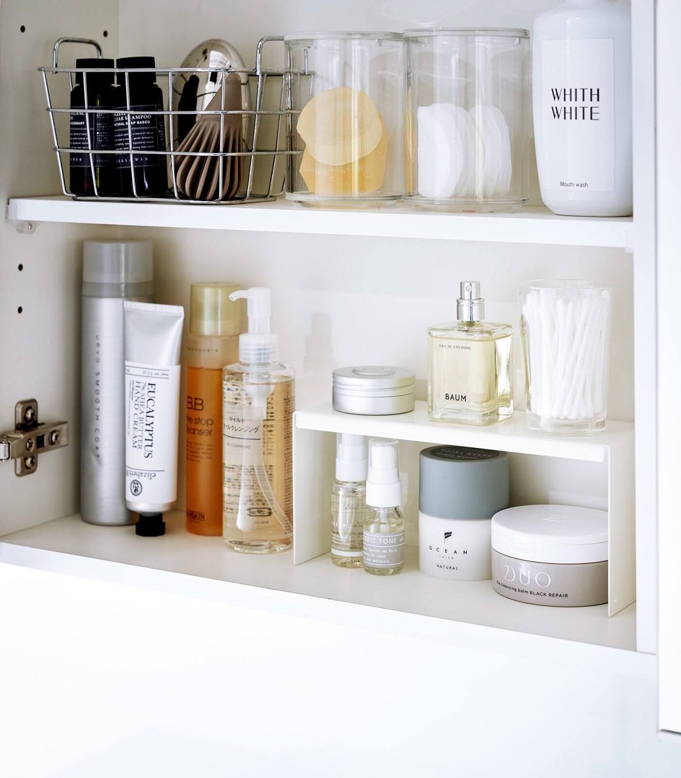 E ada AMPLS - .. BAIEN WHITH WHITE Mouth wash E.. SMOOTH COAF HAND NSHE CH EUCALYPTUS CREAM AM BUTTER F elizaben BB e stop Y lansof  SA  RUS BAUM TON ICTONE SEEAN ..... NSTURAL mpnS DUO tm BLACE EA