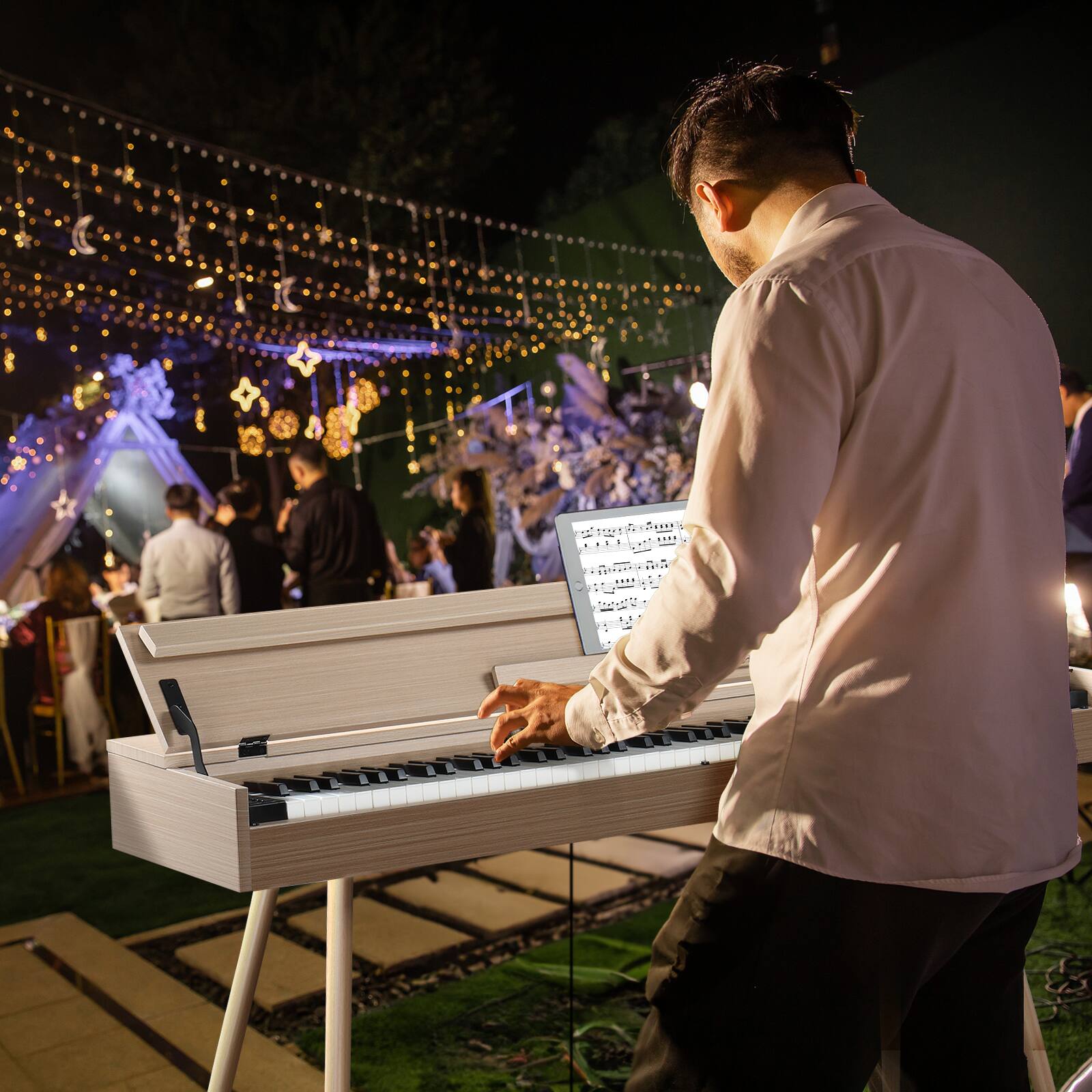 Alt View 4. Winado - 88-Key Digital Electric Piano with MIDI,600 Rhythm,800 Timbre 3 Pedals.