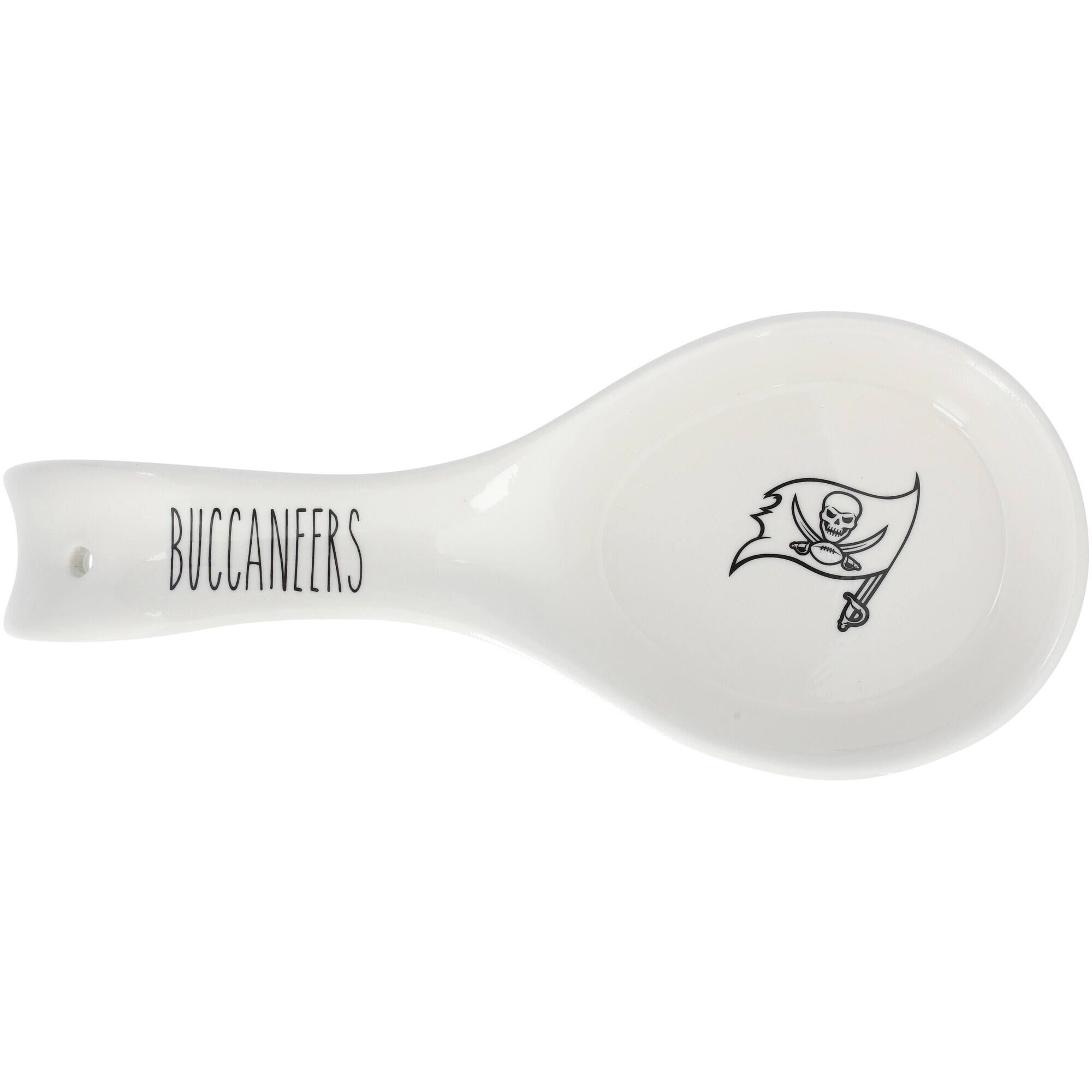 Alt View 1. The Memory Company - Tampa Bay Buccaneers 3-Piece Artisan Kitchen Gift Set - Multicolor.