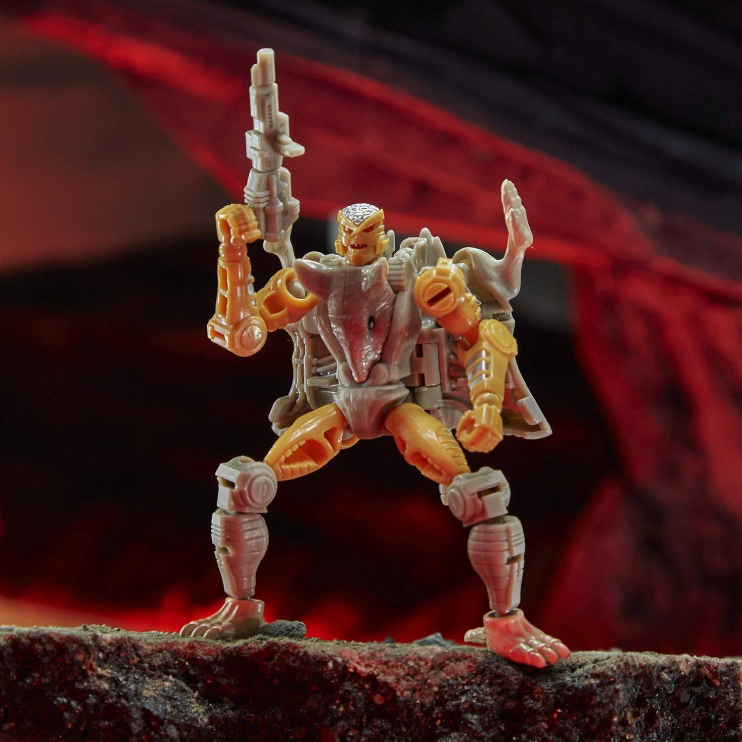 Alt View 2. Transformers - Transformers Toys Generations War for Cybertron: Kingdom Core Class WFC-K2.