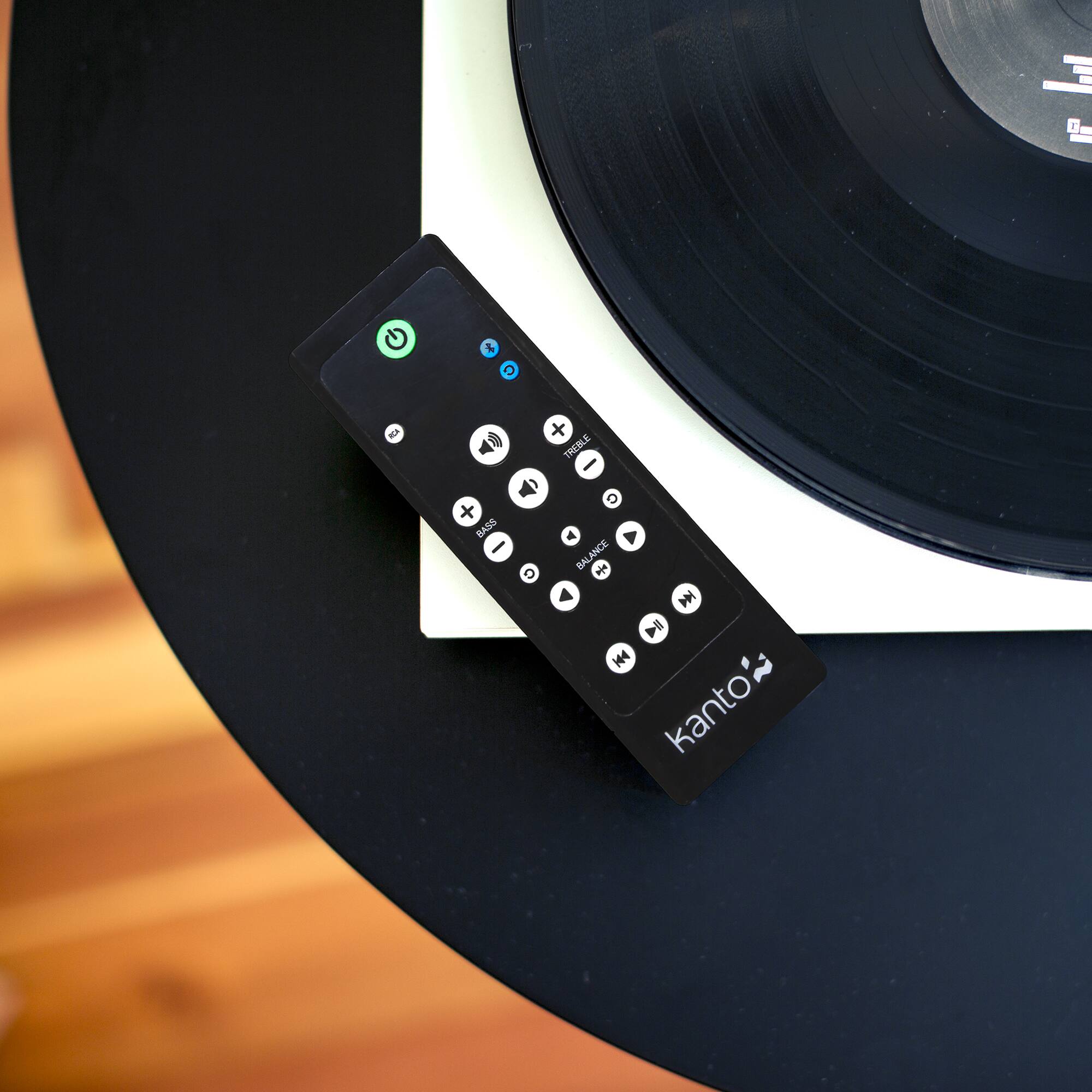 1 G 4 D C + TREBLE  D BASS A BAL BALANCE D  4 D ll 144 kanto