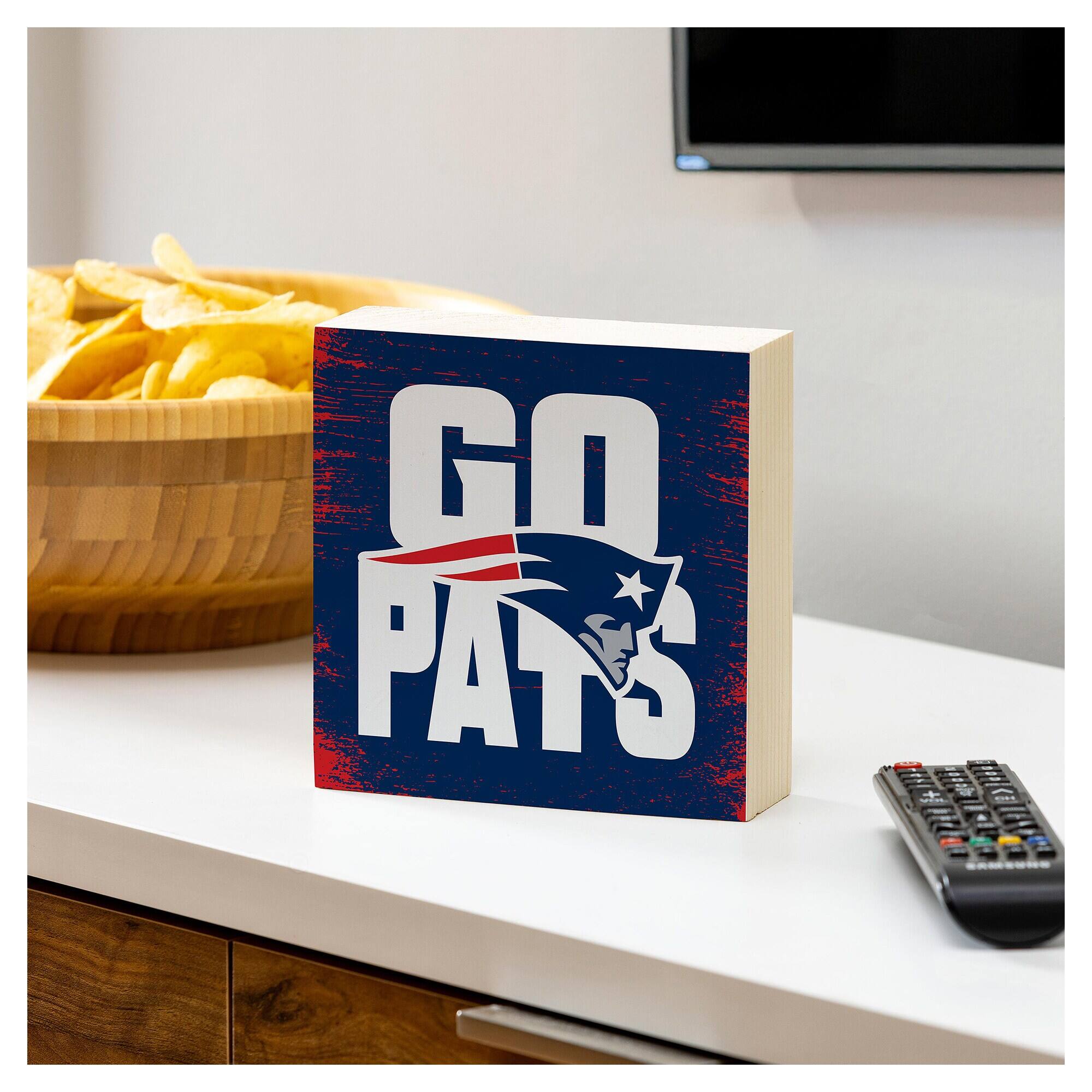 Alt View 2. Evergreen Enterprises - 6" Square Fan Chant Wood Block Shelf Sign - Multicolor.