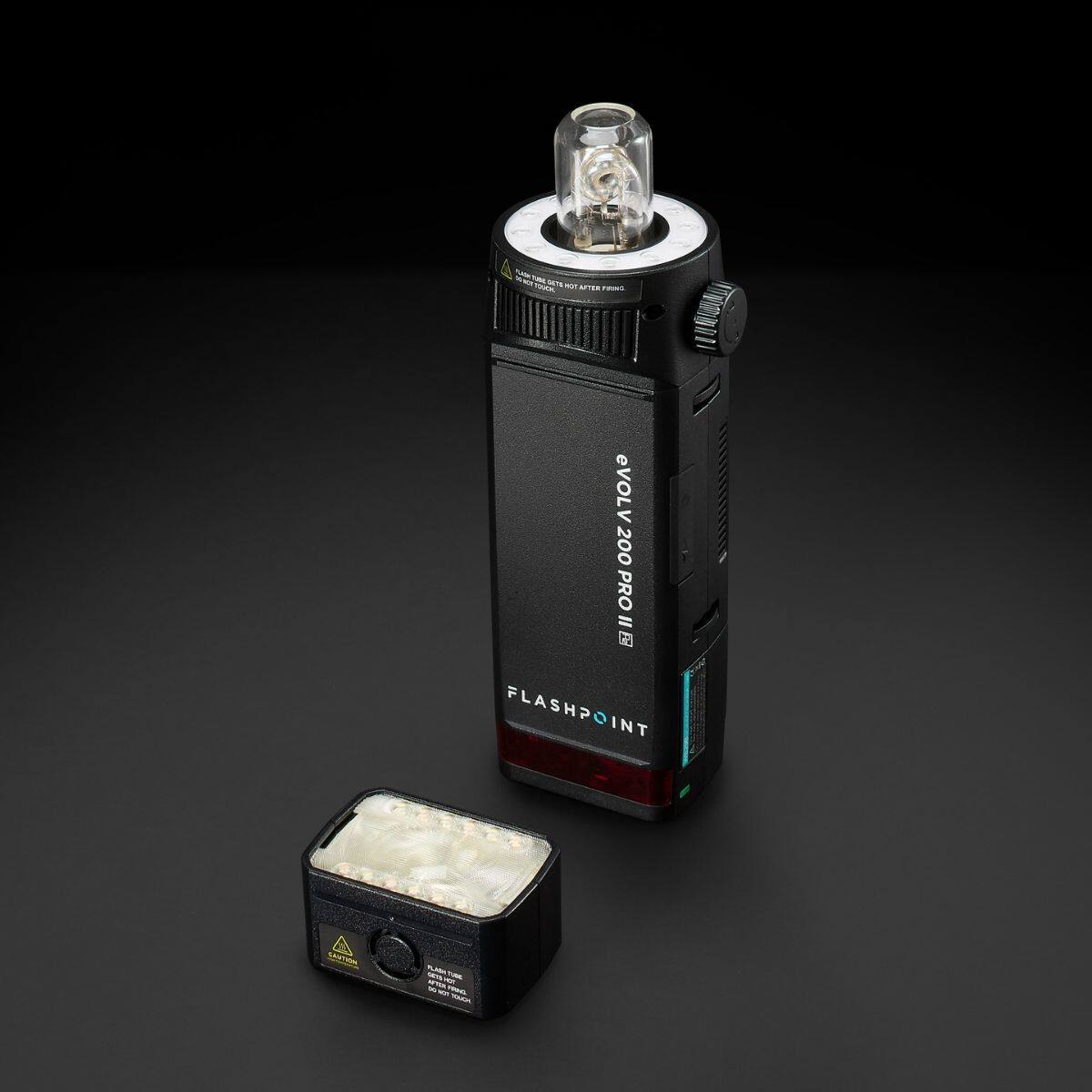M M 1r - Tom ATER F eVOL < 200 PRO II 2 FLASHPOINT C MEETIEL - m