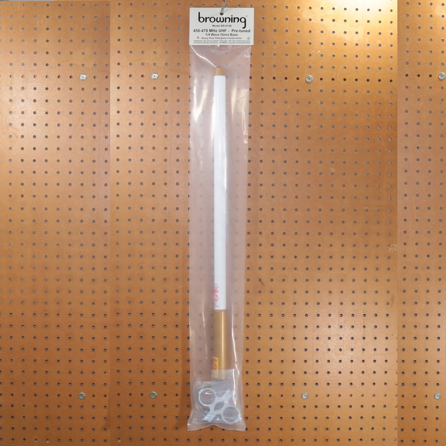 browning  
450-470 MHz UHF  
Pre-tuned T Wave I Base  
Made in China