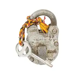 BreeBe - Antique Metal Lock & Key - Multi