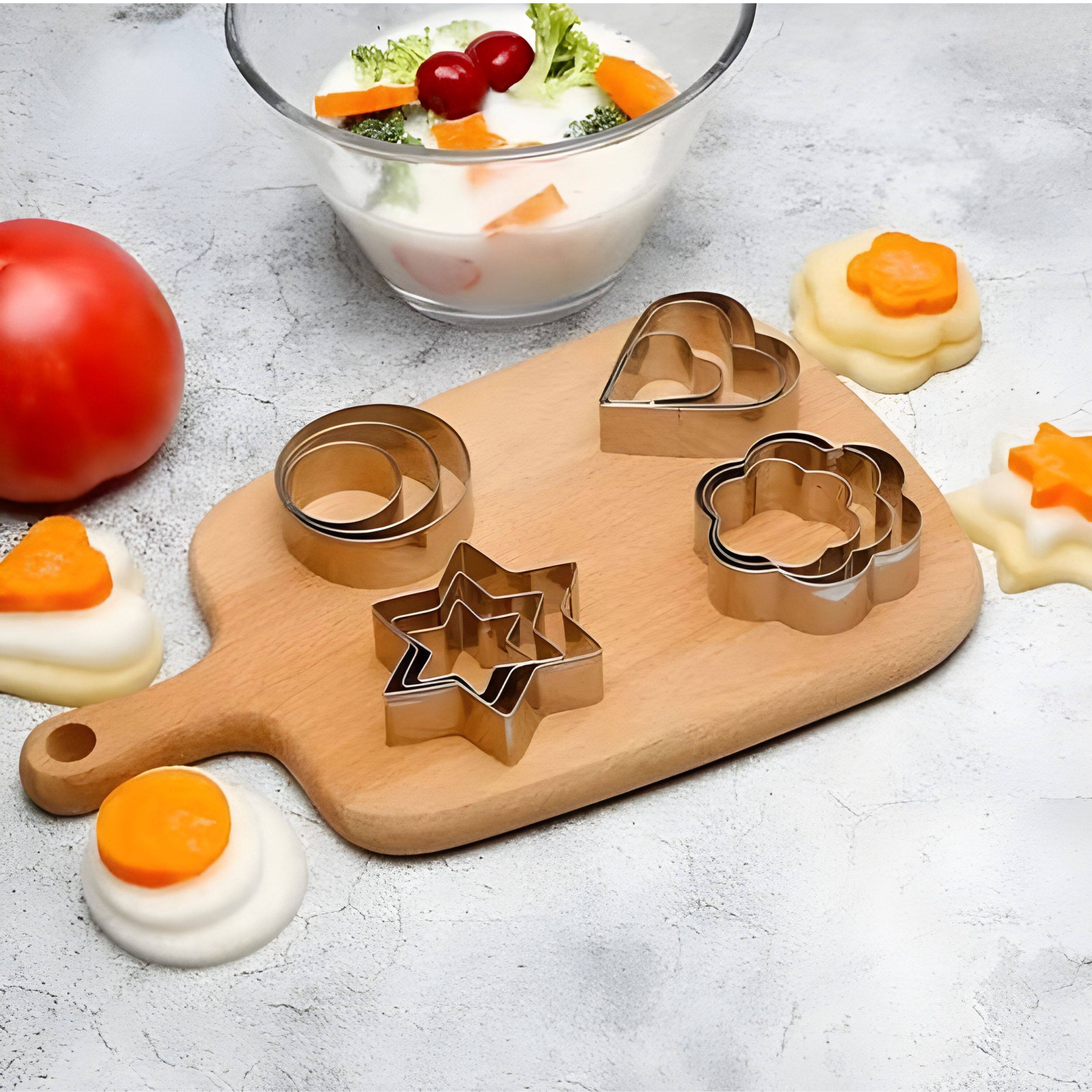 Angle. Kitcheniva - Stainless Steel Cookie Cutter 12 Pcs Set.