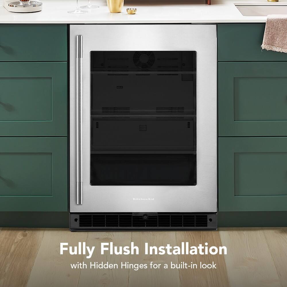 KitchenAid Fully Flush Installation with Hidden Hinges for a built-in look

Fully Flush Installation  
with Hidden Hinges for a built-in look