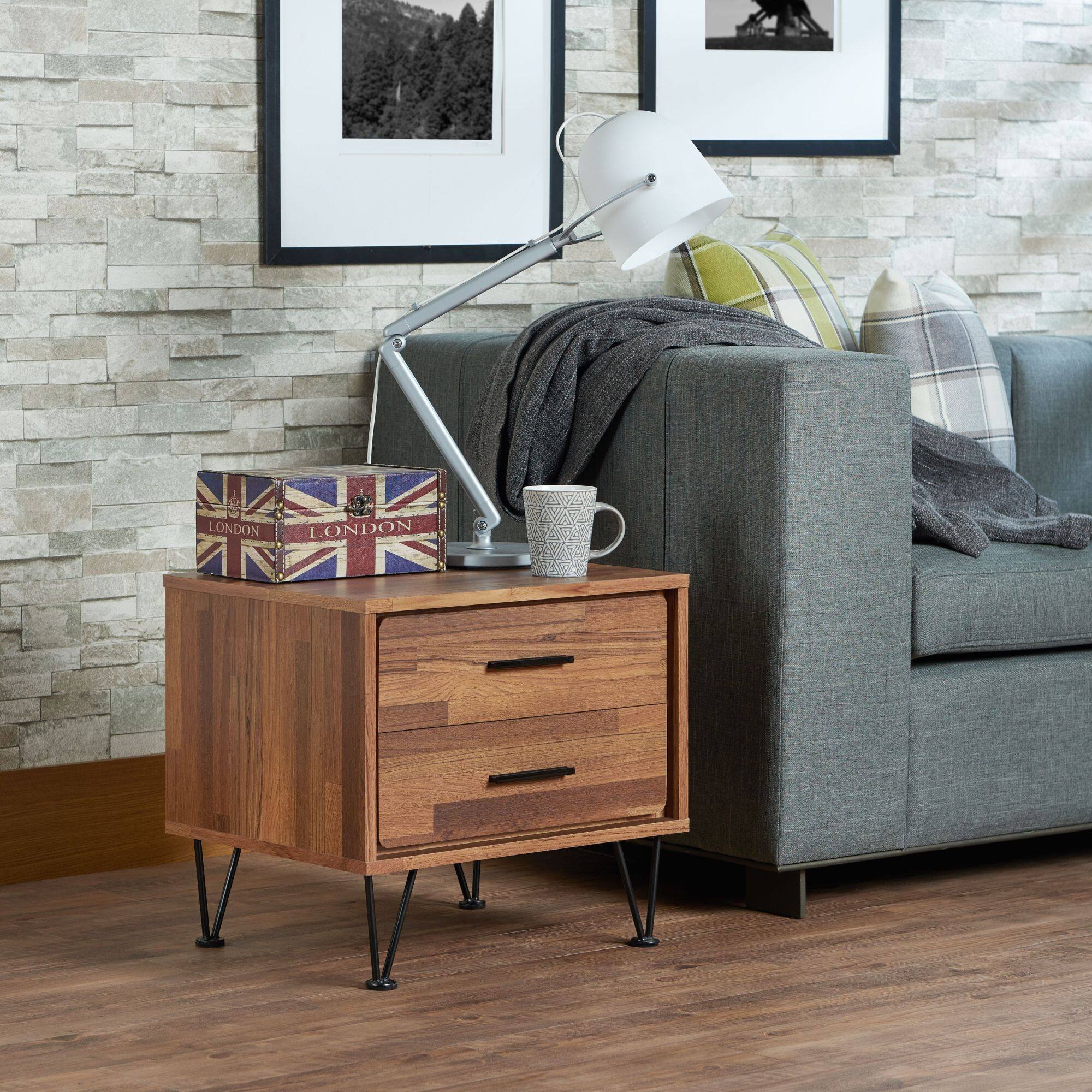 GOODSILO - Finish Rectangular Accent Table with Two Drawers and Metal Legs for Bedroom or Living Room Storage - Walnut