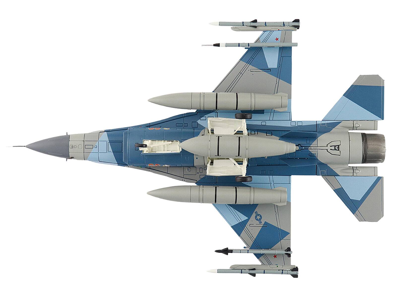 Left. Hobby Master - Lockheed F-16C Fighting Falcon "86-0335 Blue Splinter 354th Wing 18th AGRS Eielson AFB 2018" USAF 1/72 - Multi.