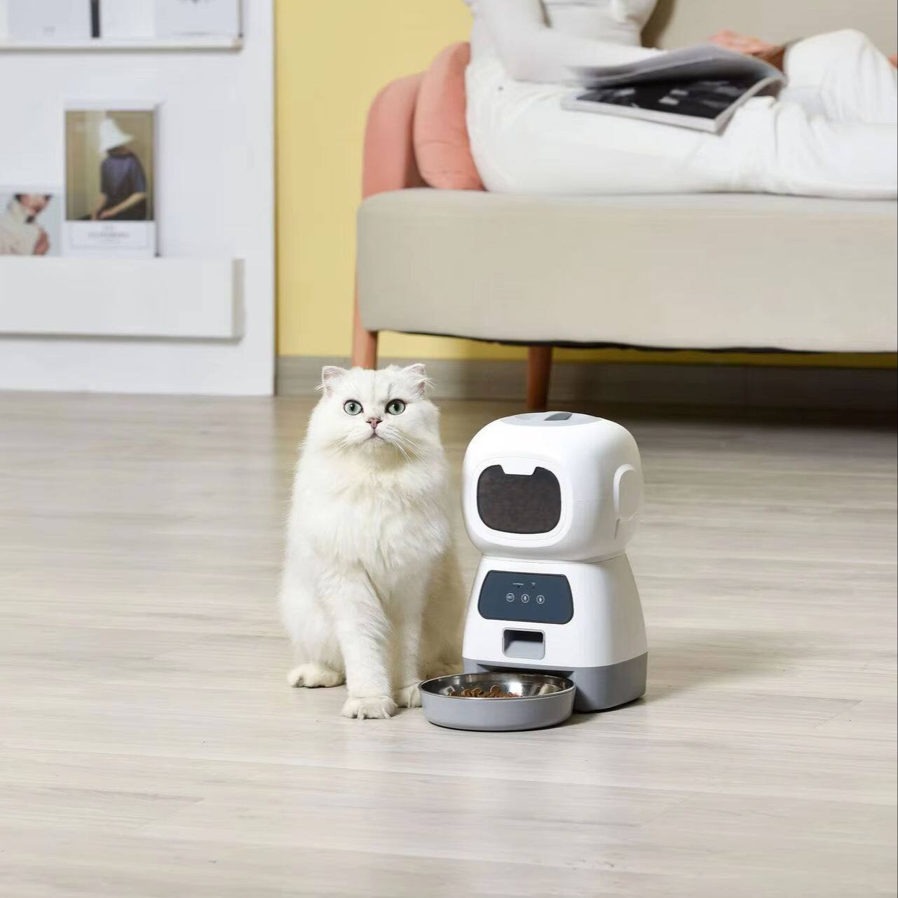 Alt View 3. Cluzine - WiFi Smart Control 3.5L Pet Feeder, Automatic Timed & Quantitative Food Dispenser - White.