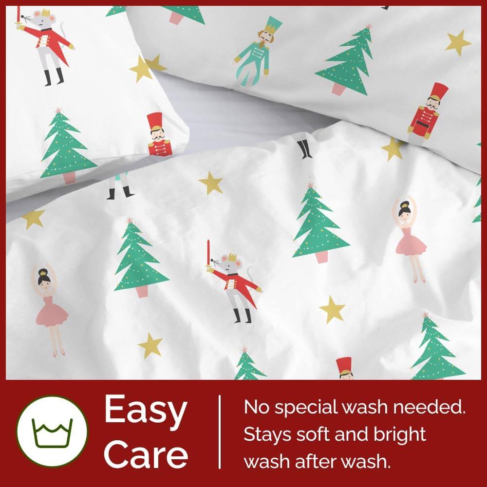 Easy Care  
No special wash needed.  
Stays soft and bright wash after wash.