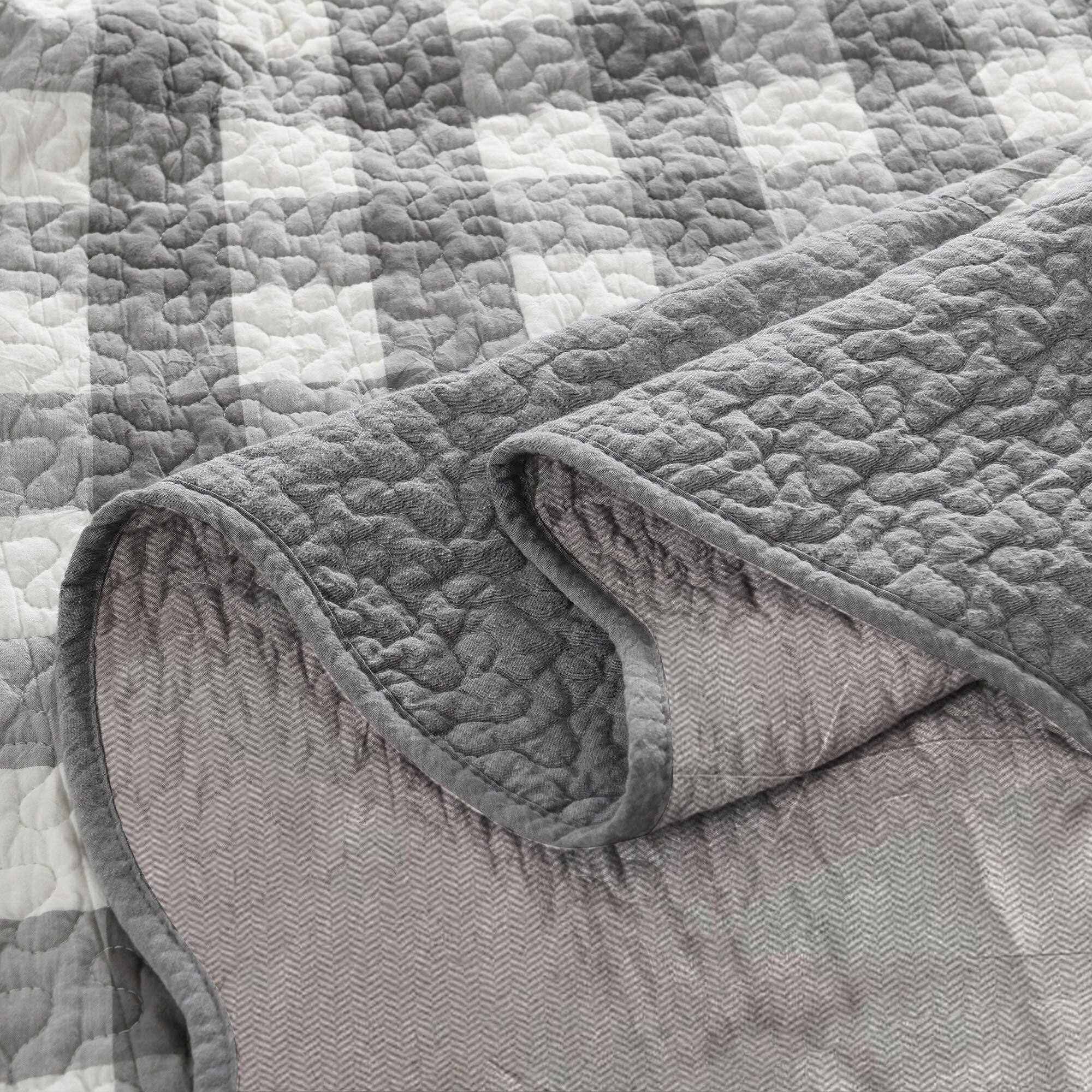 Back. MarCielo - MarCielo 3-Pieces Grey And White Checkered Pattern Quilted Bedspread Set - Gray.
