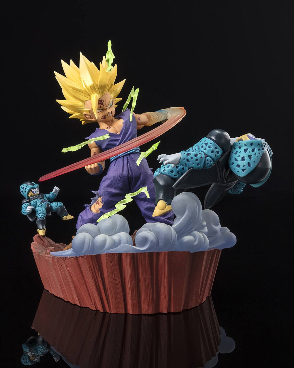 Alt View 3. Bandai - Tamashii Nations - Dragon Ball Z - FiuartsZERO  - Collectibles - Multicolor.