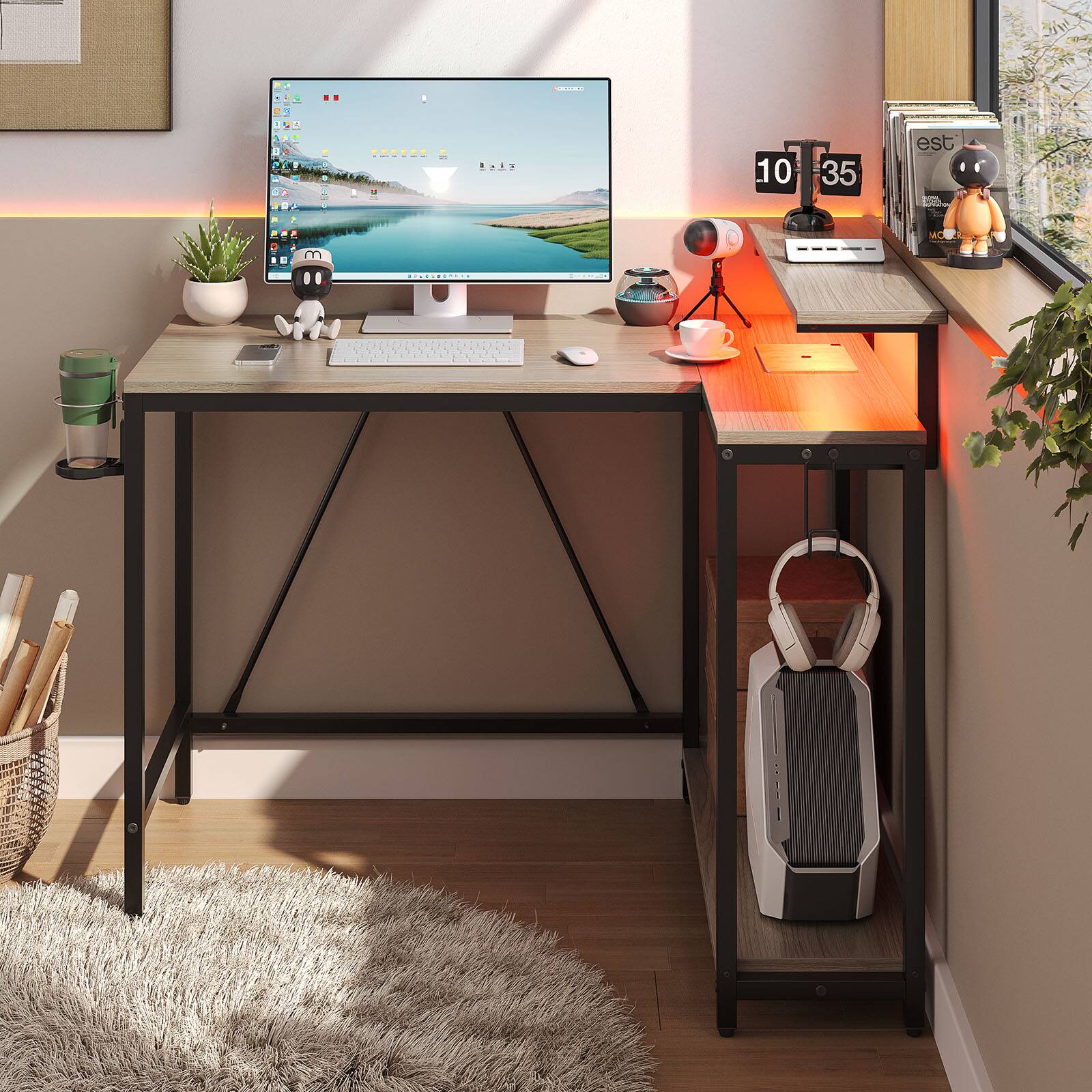 The text on the image reads "10 35 est FOA MC."