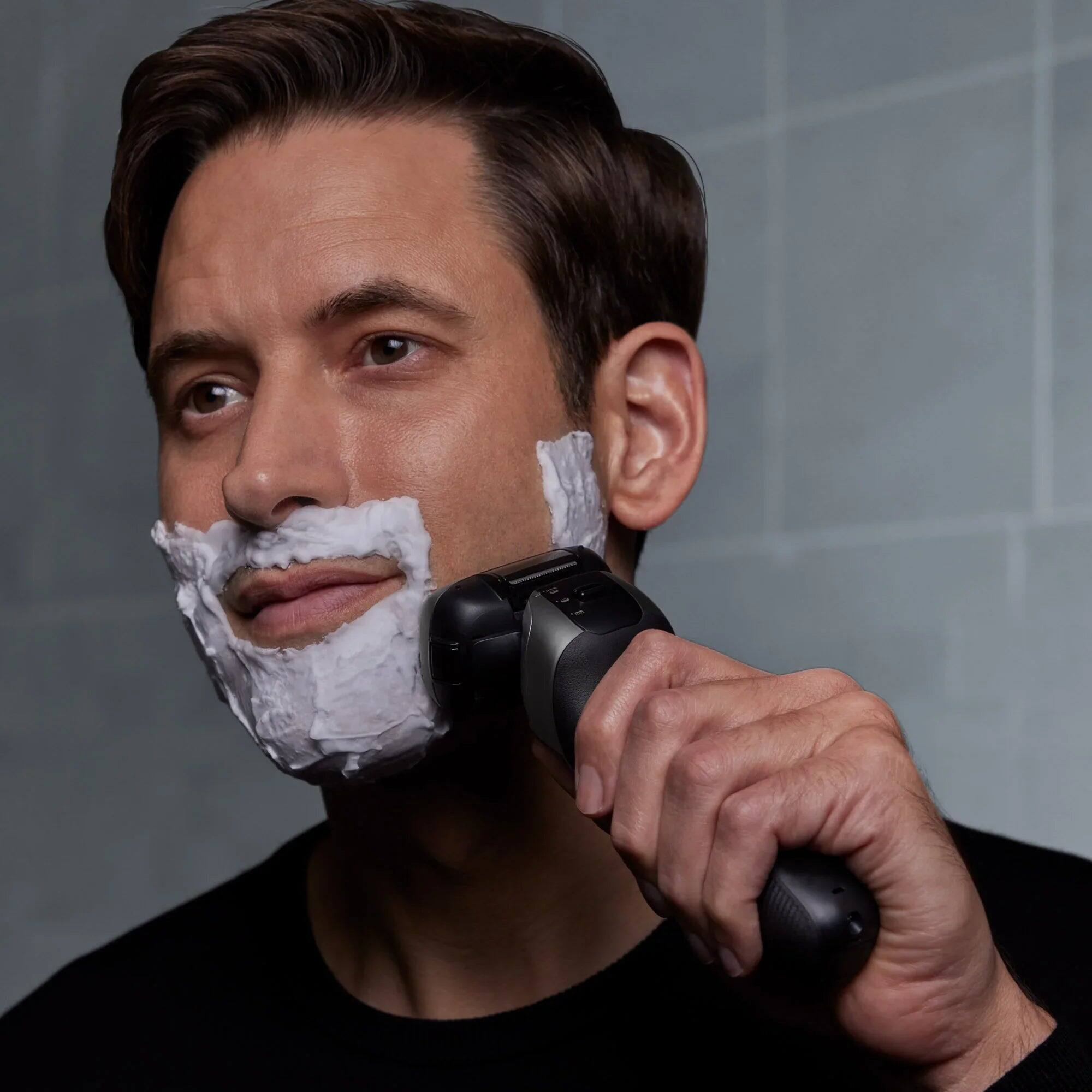 Panasonic ARC5 PRO Men's 5 Blade Electric Razor ES-L580WS - Best Buy