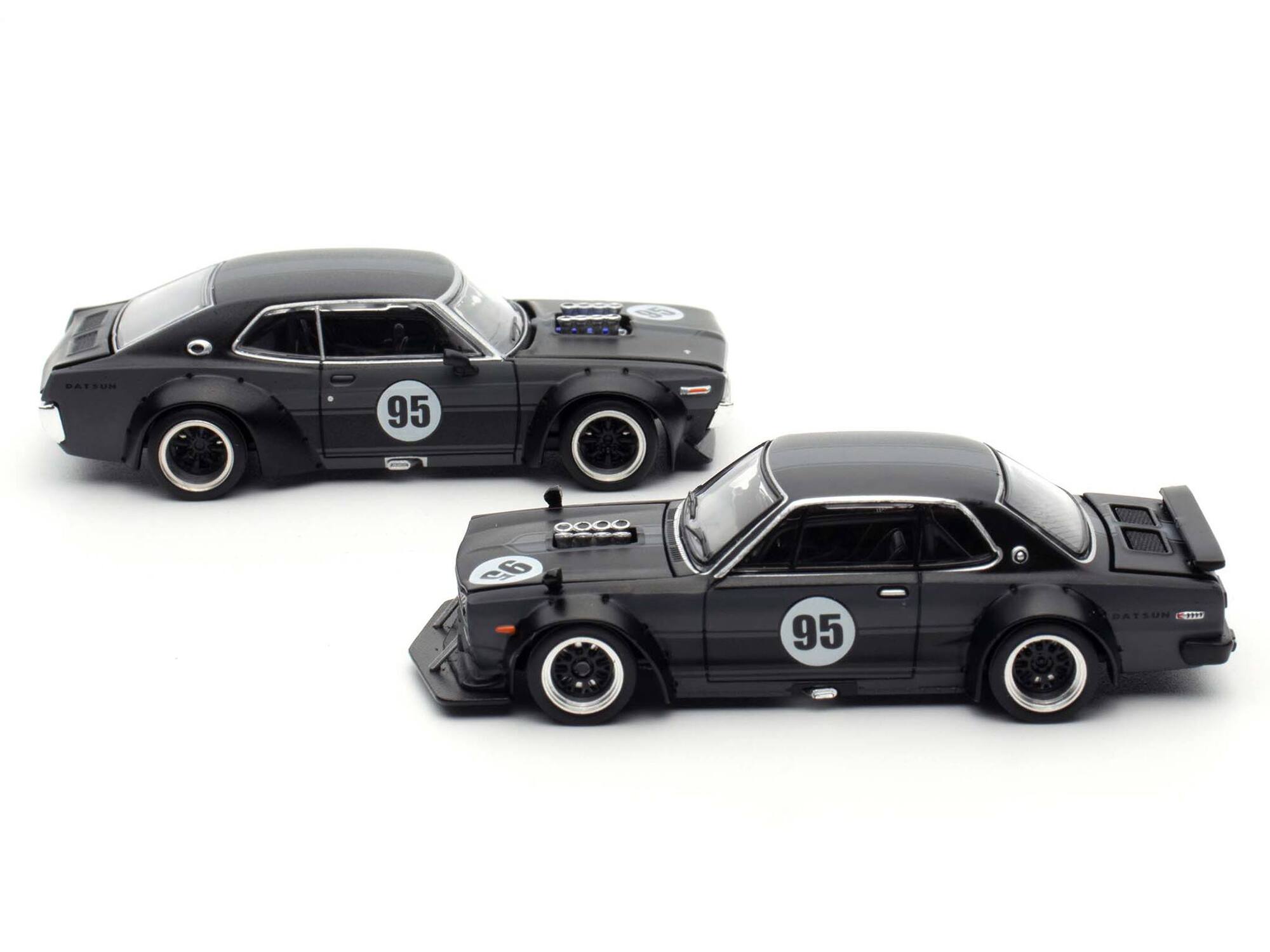 PAT'SUN 95 51 e6 95 BATSUN 191

Datsun 95

Datsun 95