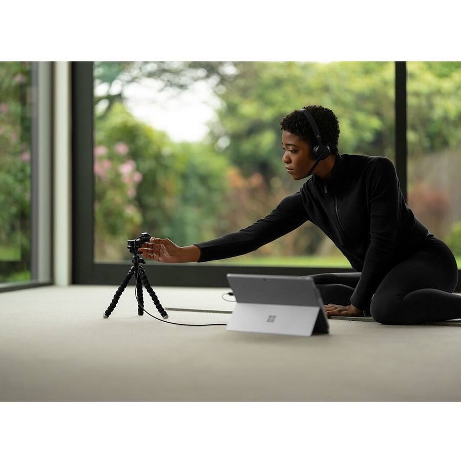 Alt View 2. Incase - Microsoft Modern USB Headset - Stereo - USB Type C - Wired - On-ear - Binaural - Ear-cup - Noise Reduction Microphone - Red.