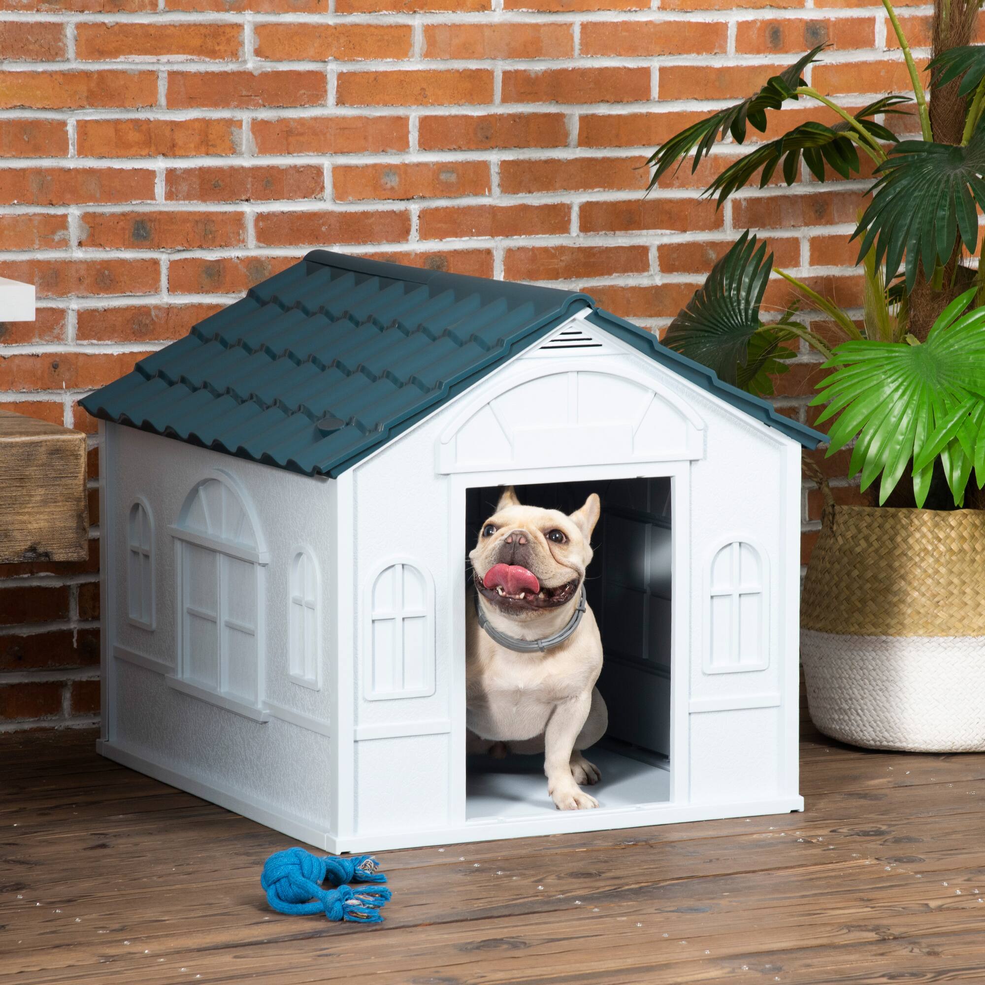 Angle. Siljoy - Blue Plastic Dog House, Water‑Resistant Snap‑Together Shelter for Small/Medium Dogs, Up to 44 lbs.
