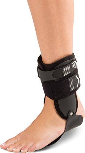 Front. DonJoy - Donjoy Performance Bionic Stirrup Ankle Brace Support (Black/Medium/Left) - Black.