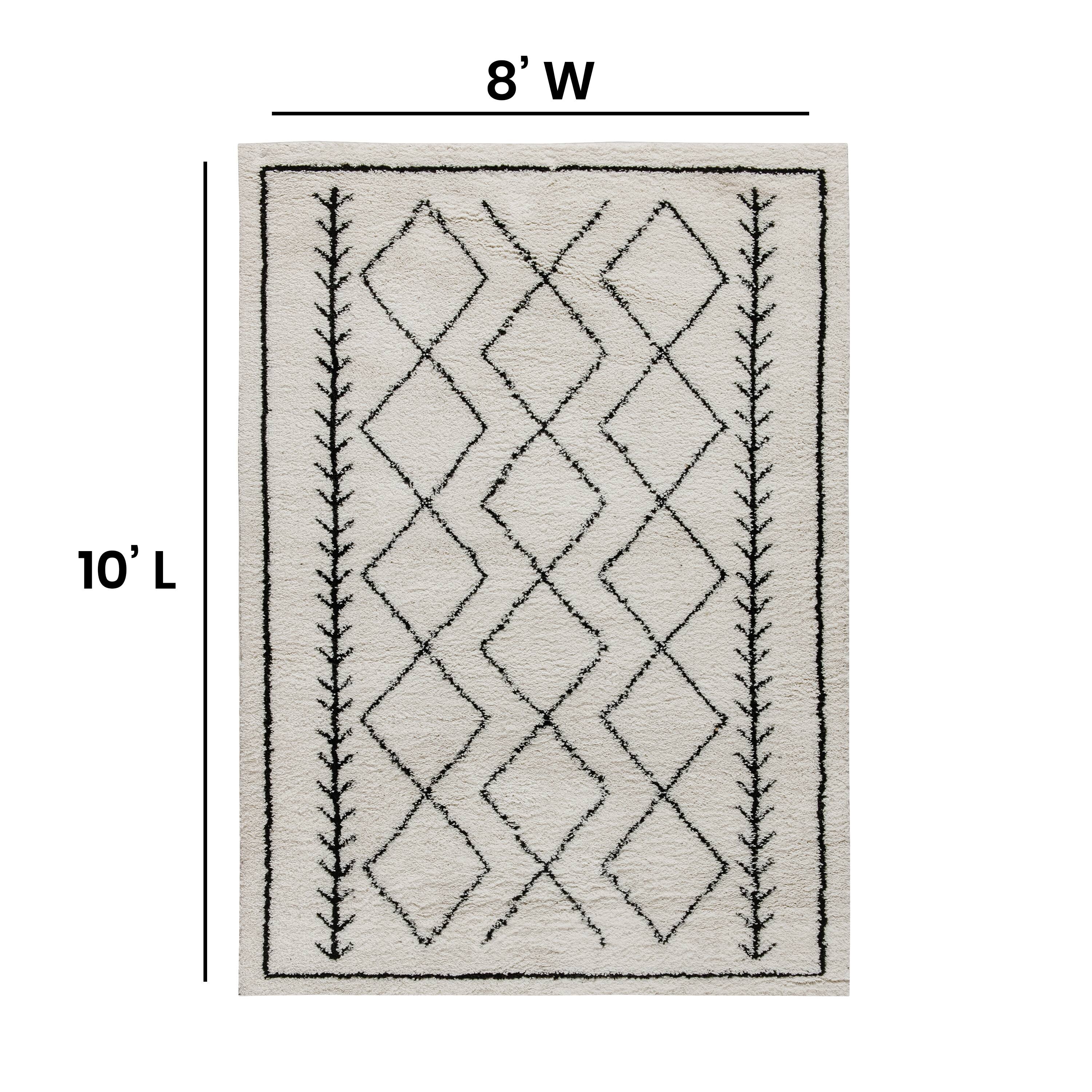 8' W  
10' L
