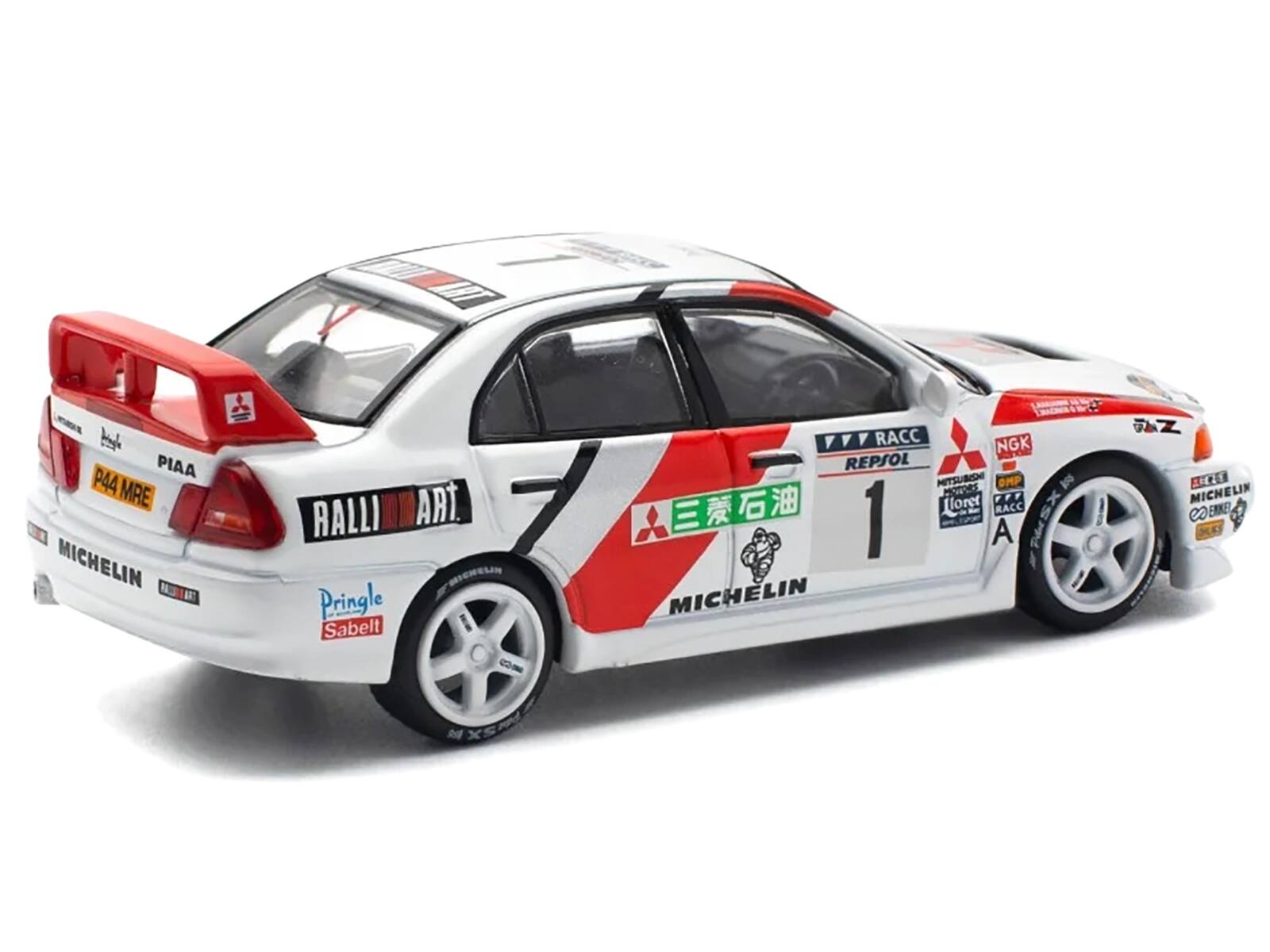 PIAA P44 MRE  
MICHELIN  
RALLI ART  
Pringle  
Sabelt  
Aches  
RACC  
NGK  
REPSOL  
IEU2TI  
OMP  
Floret  
FFF  
1  
RACC  
PSX  
Pidee  
MICHELIN  
Z  
SURE  
MICHELIN  
&  
ENME