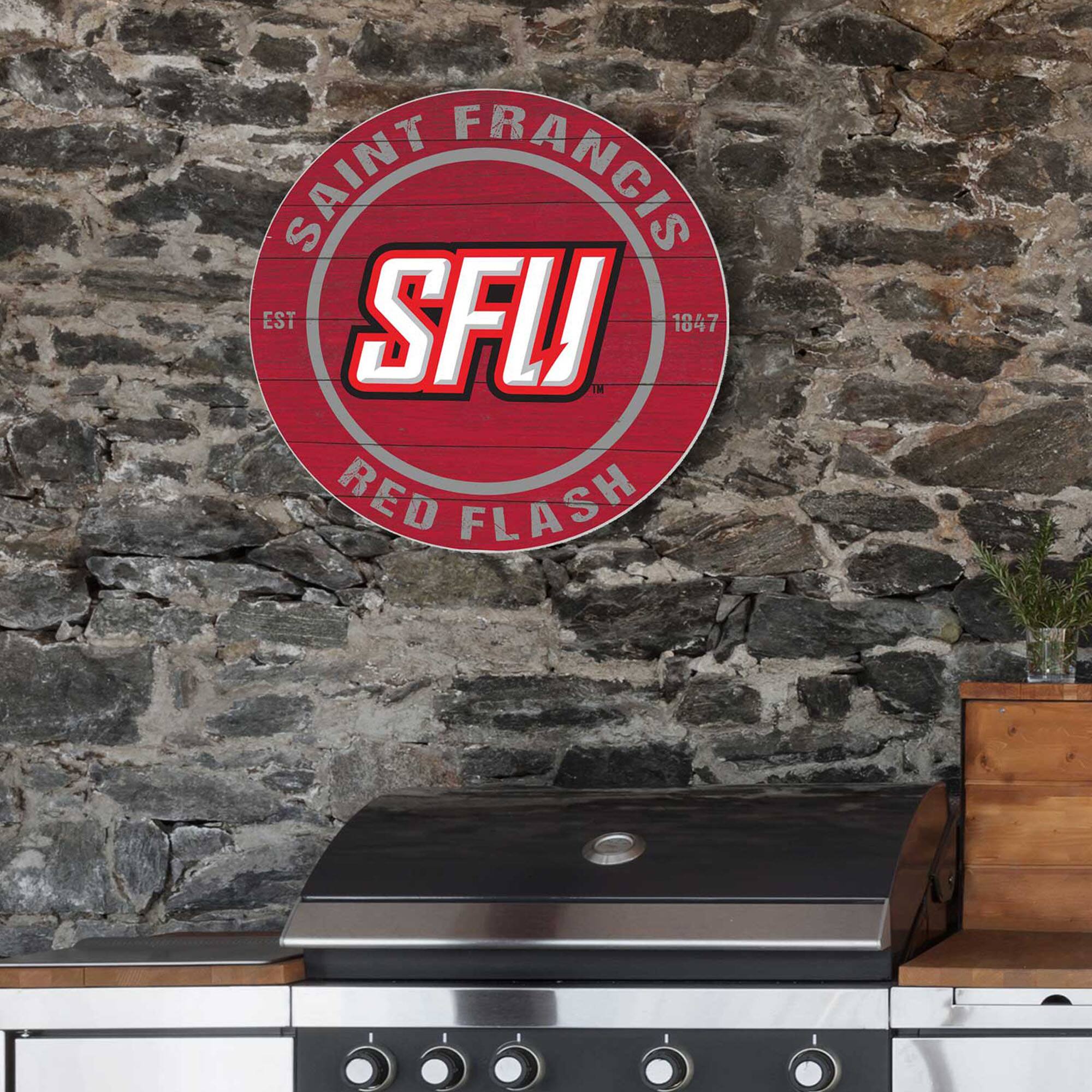 SAINT FRANCIS  
SFU  
EST 1847  
RED FLASH