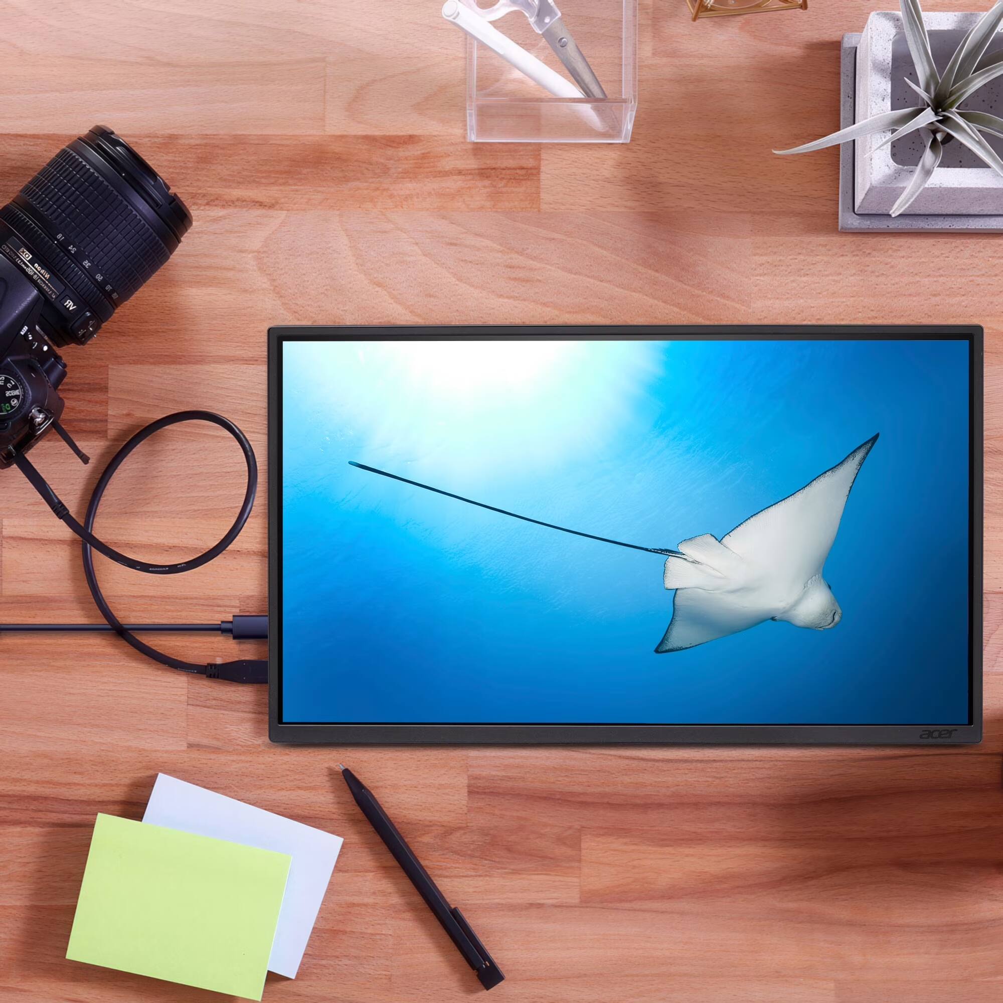Alt View 4. Acer - Acer PM161Q 15.6" FHD IPS Portable Monitor, 4ms Response Time, Anti-Glare, Mini HDMI & DKZ Hub (UM.ZP1AA.103) 2 Pack - Black.